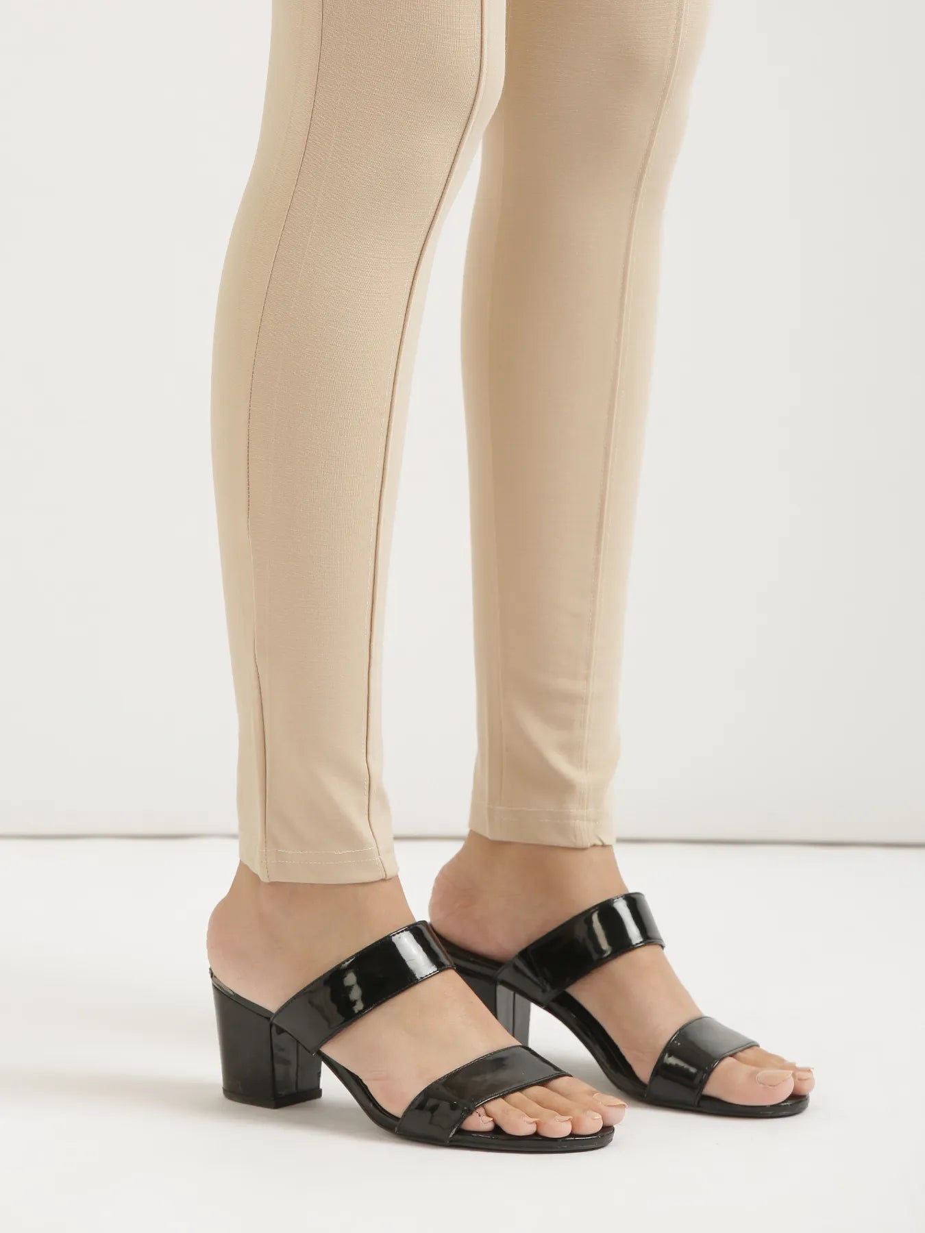 Women Beige 4-Way Stretchable Pants