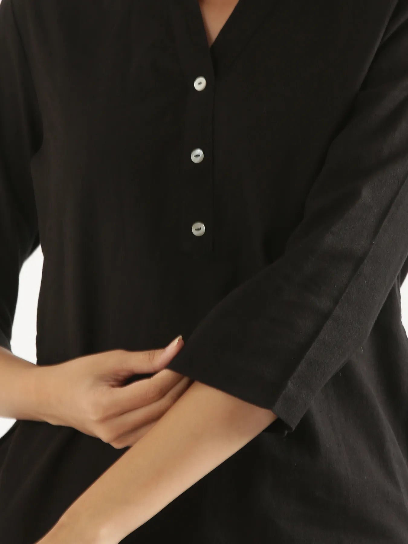 Women Black Airy Linen Long Kurta