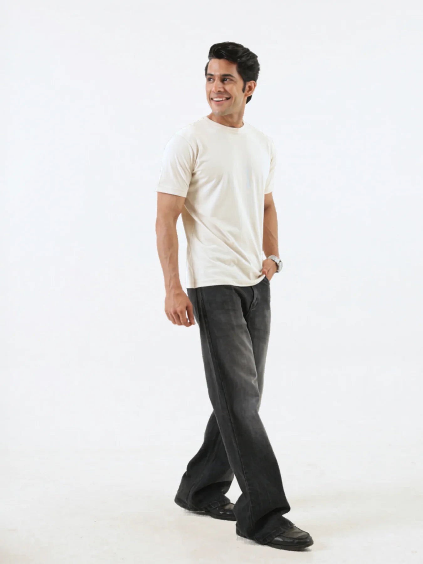 Men Off White Round Neck T-shirt