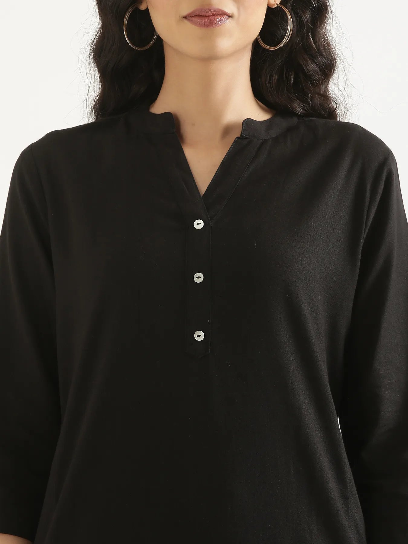 Women Black Airy Linen Long Kurta
