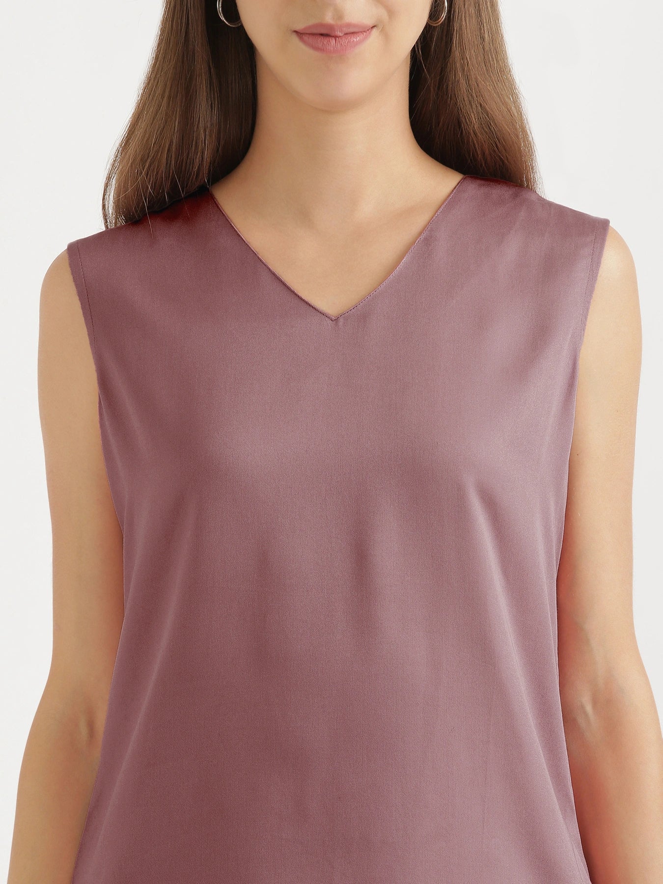 Women Rose Taupe V-Neck Sleeveless Top