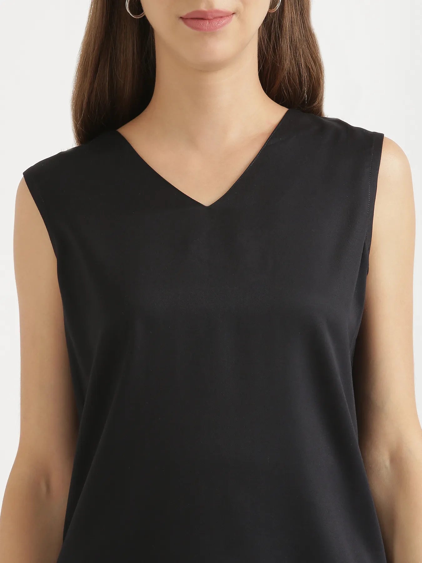 Women Black V-Neck Sleeveless Top