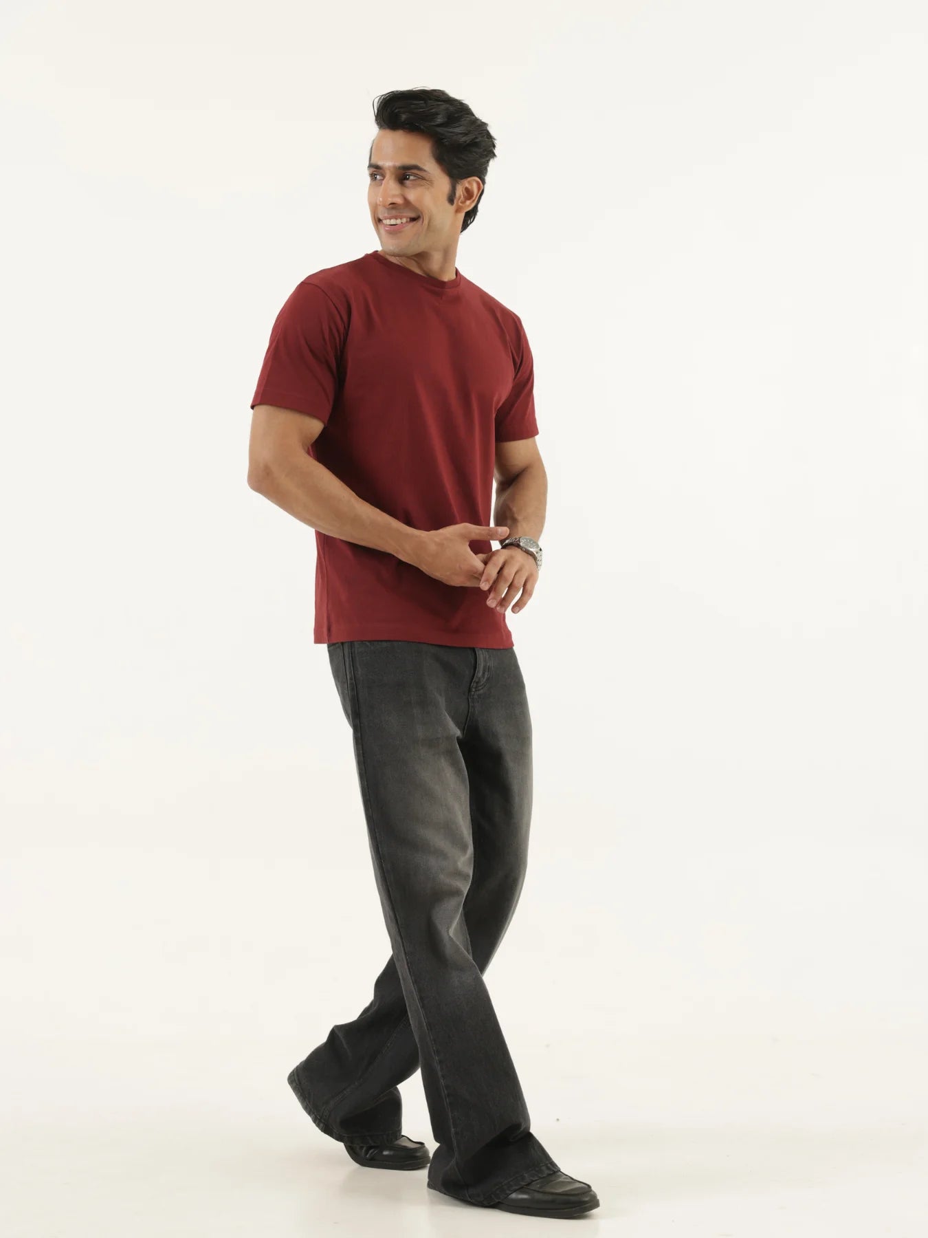 Men Maroon Round Neck T-shirt
