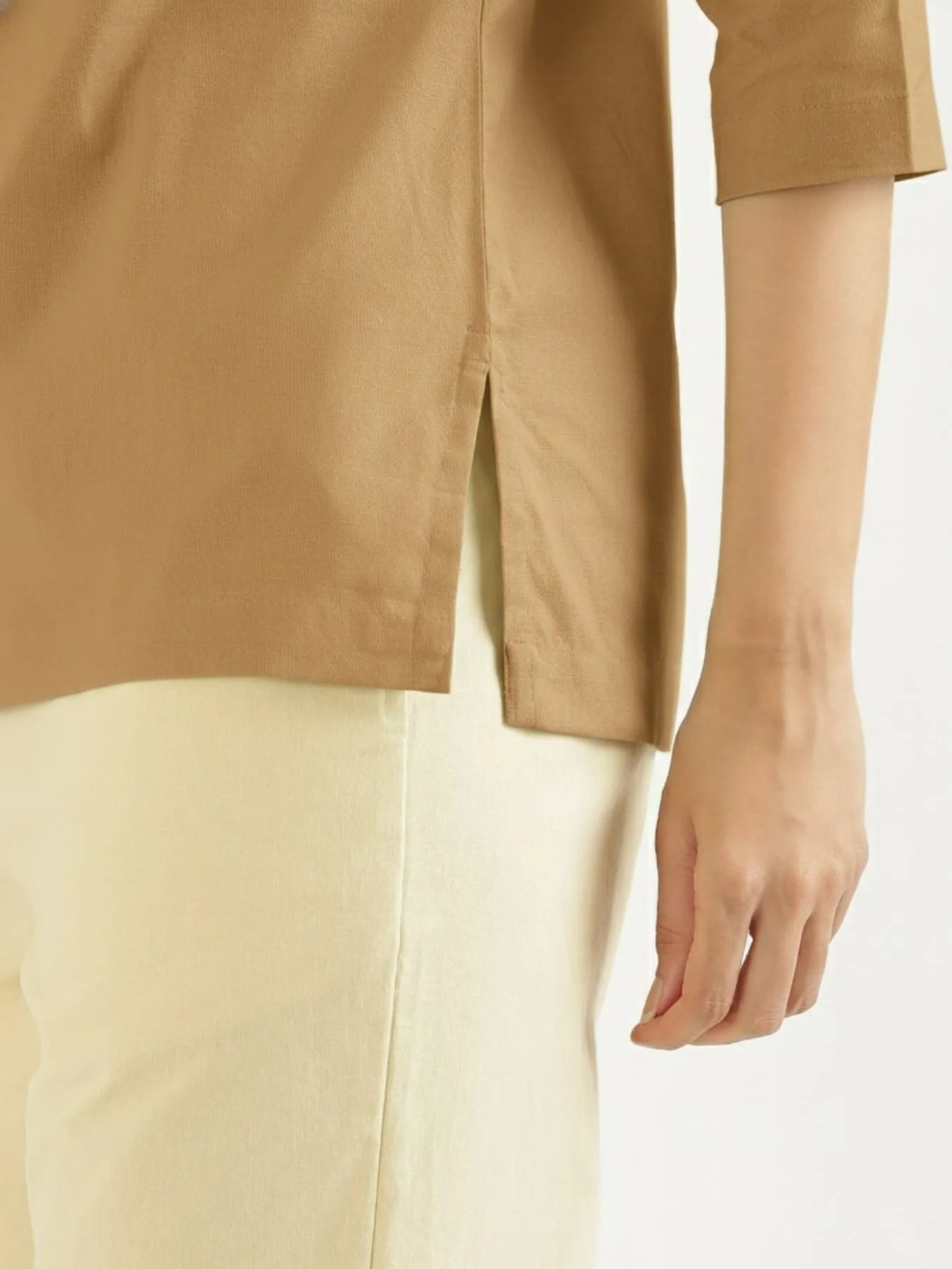 Women Coffee Brown Airy Linen Split Neck Short Kurta