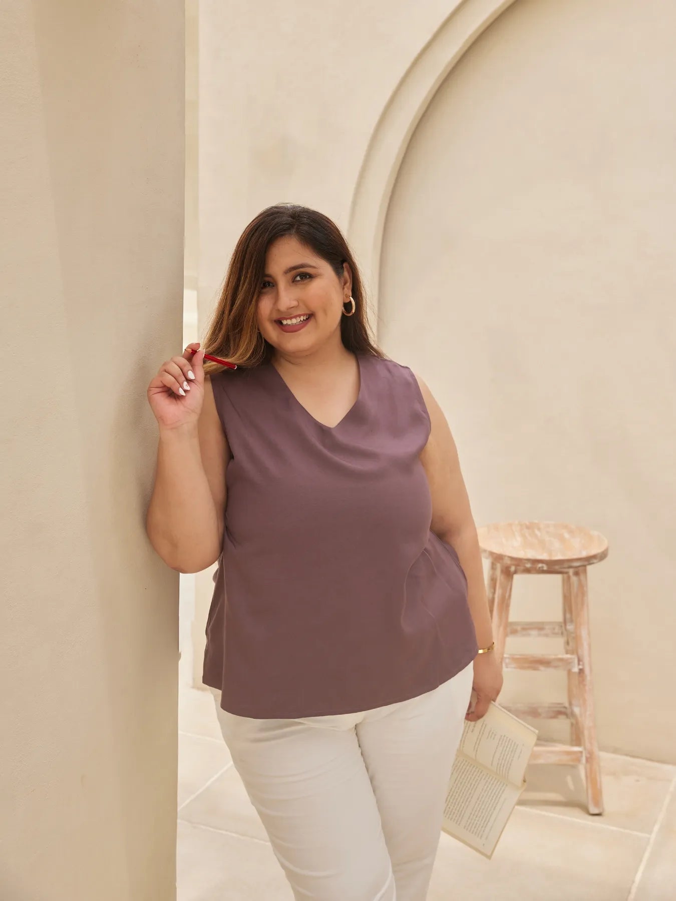 Women Plus Size Brinjal V-Neck Sleeveless Top