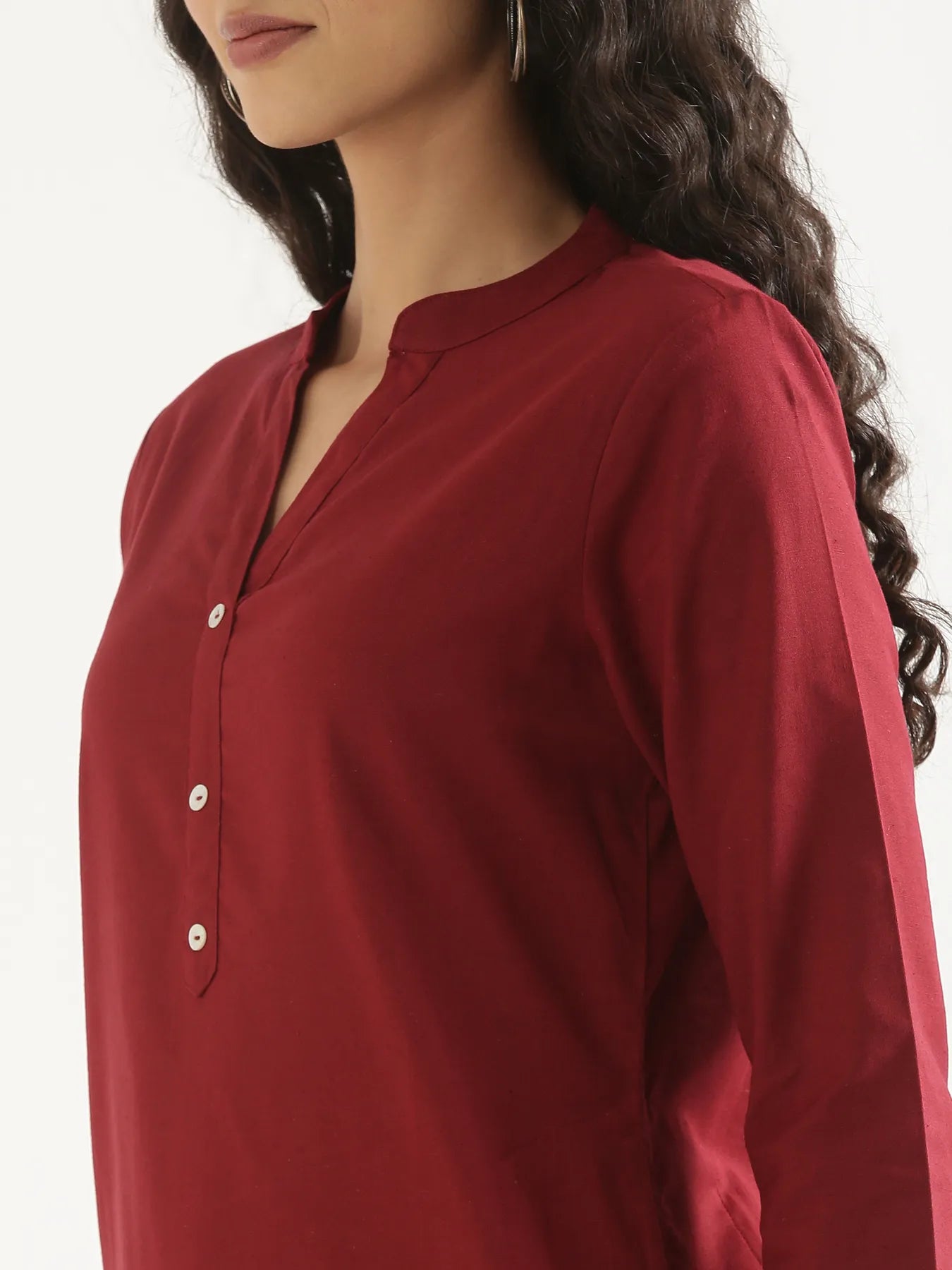 Women Maroon Airy Linen Long Kurta