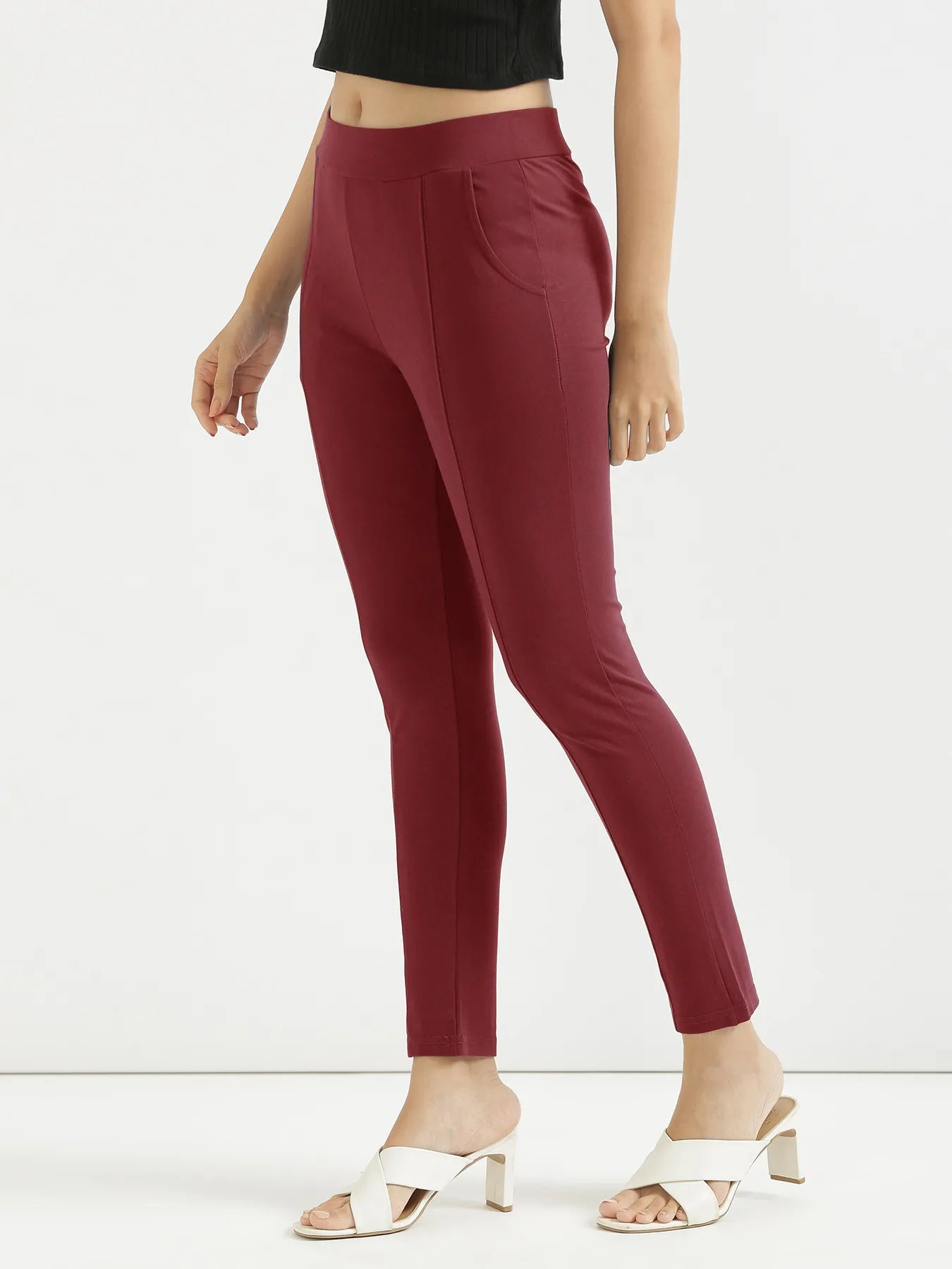 Women Maroon 4-Way Stretchable Pants