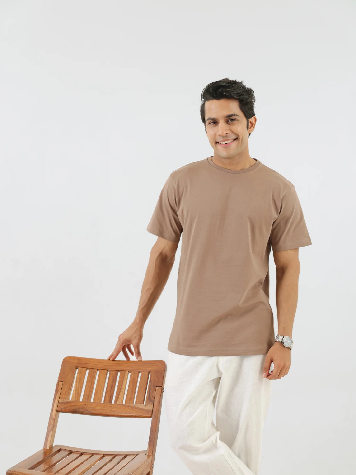 Men Mesa Taupe Round Neck T-shirt