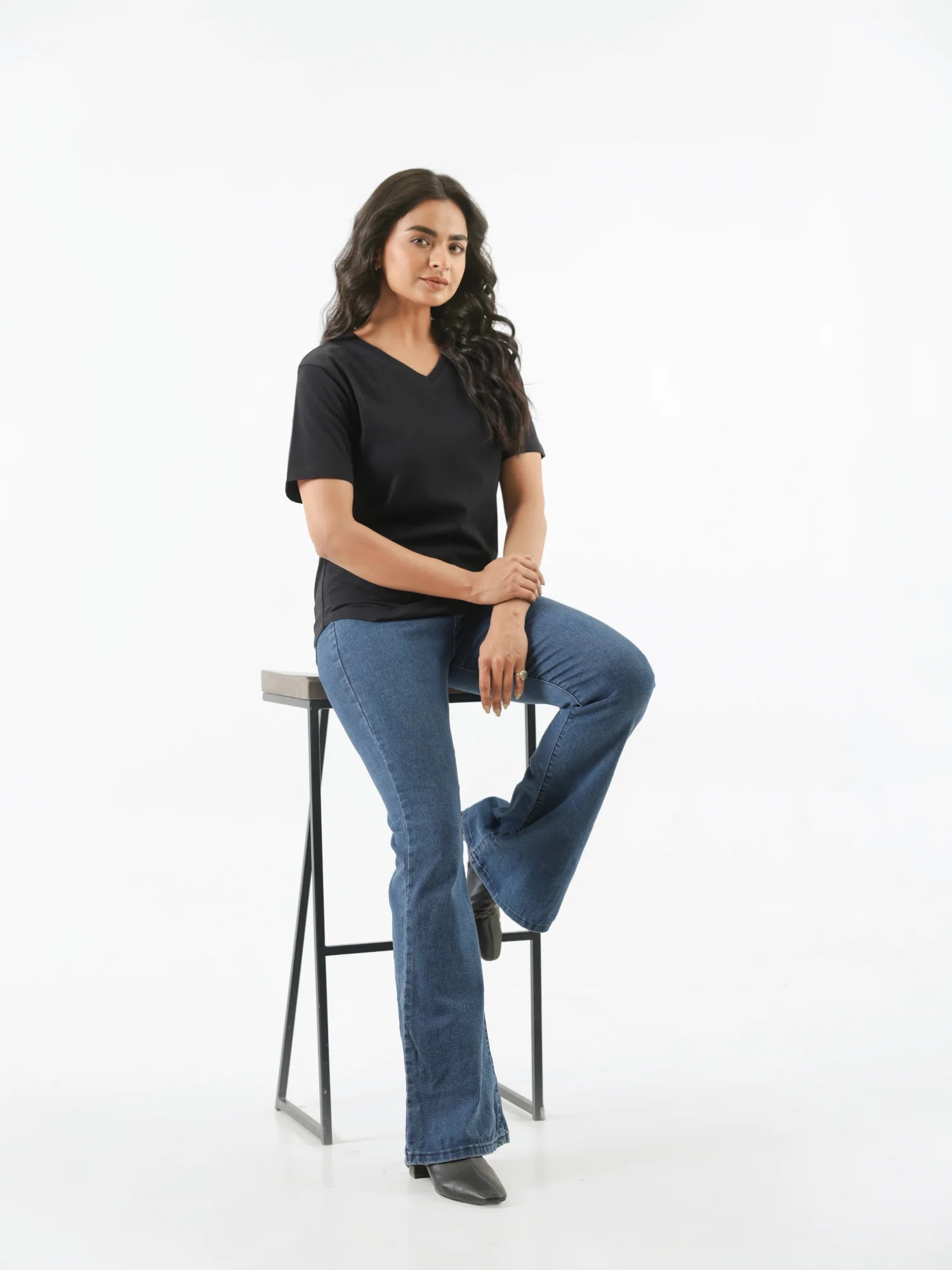 Women Black V-neck T-shirt