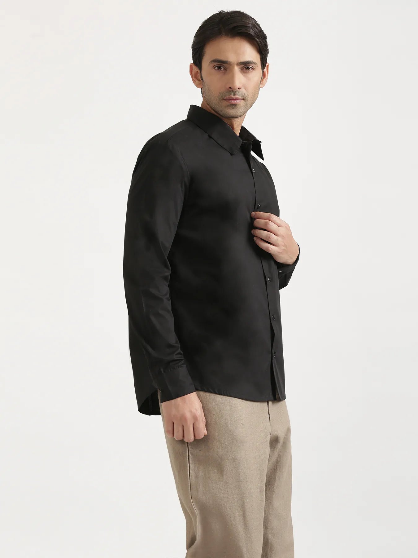 Men Black Better Cotton Full Sleeve Shirt