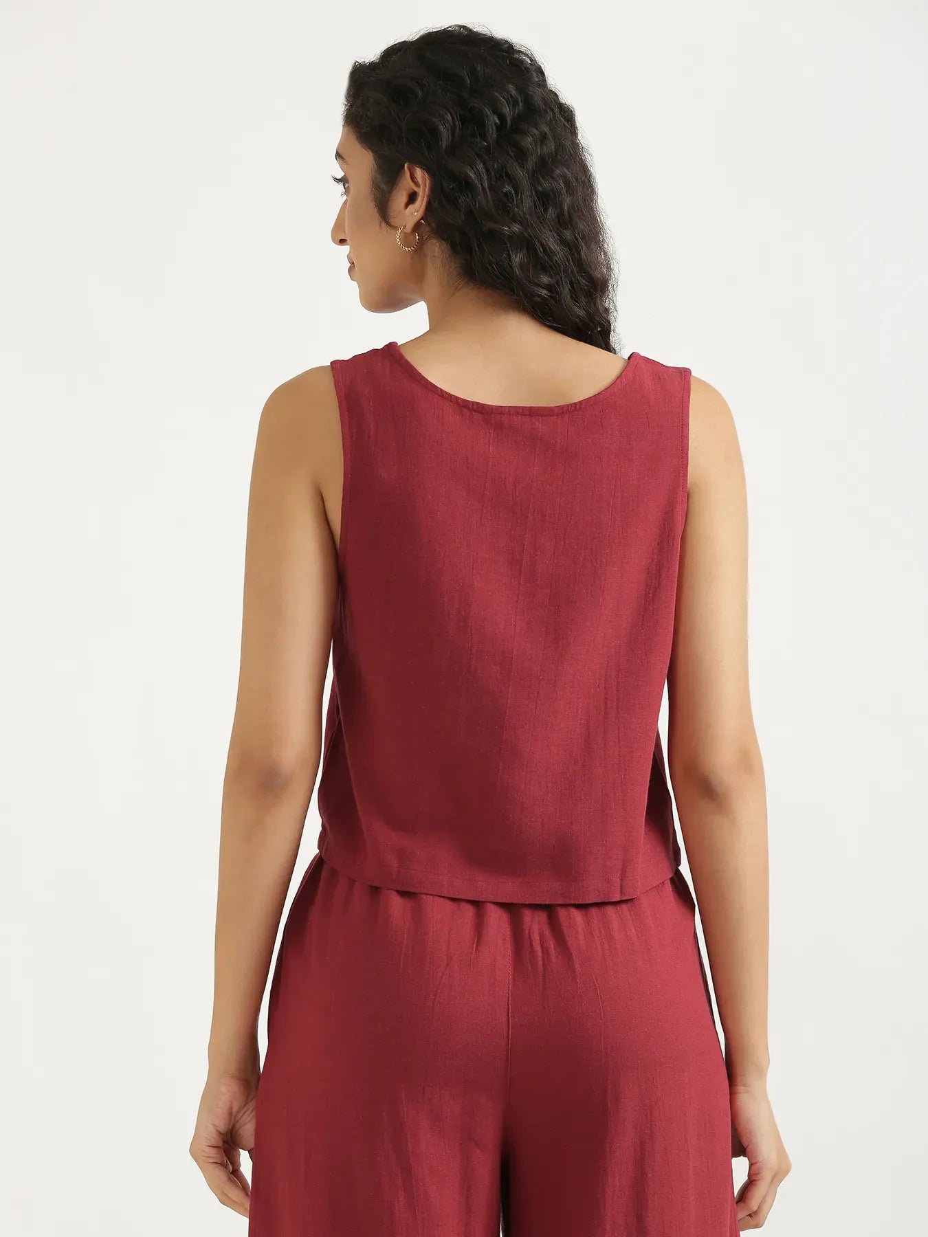 Women Maroon Flowy Linen Crop Top