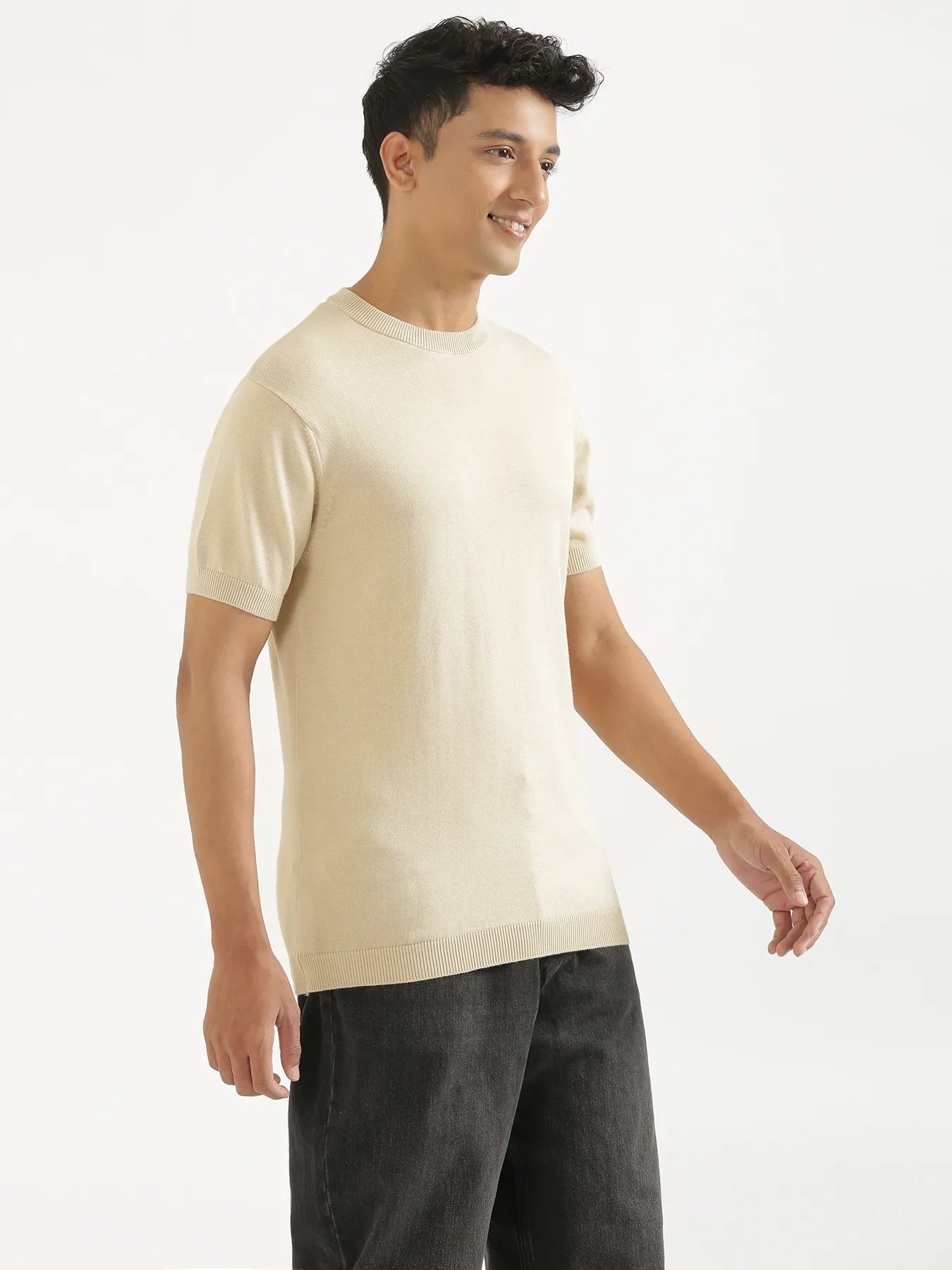 Men Beige Flat Knit Round Neck T-shirt