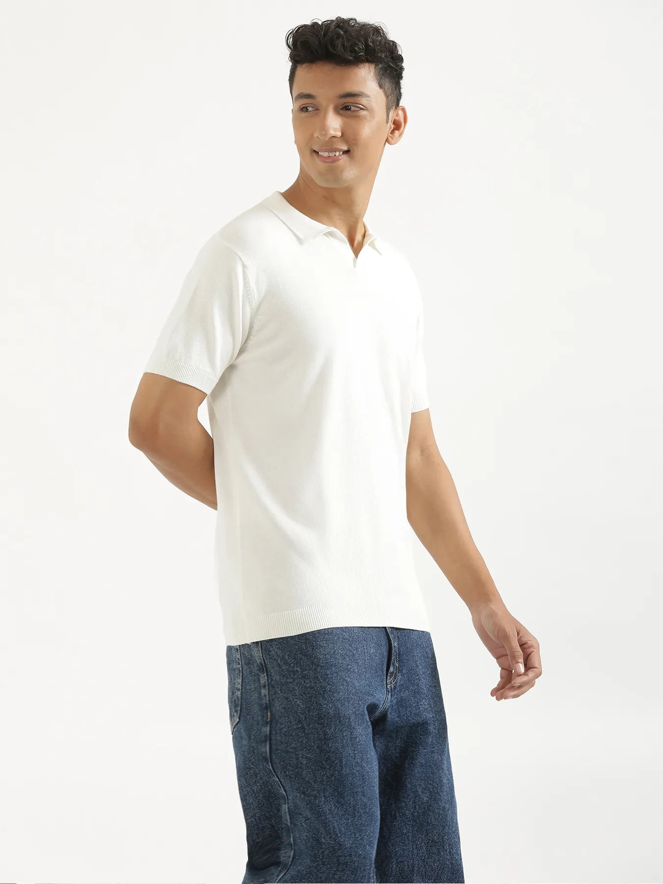 Men Off White Flat Knit Collared T-shirt