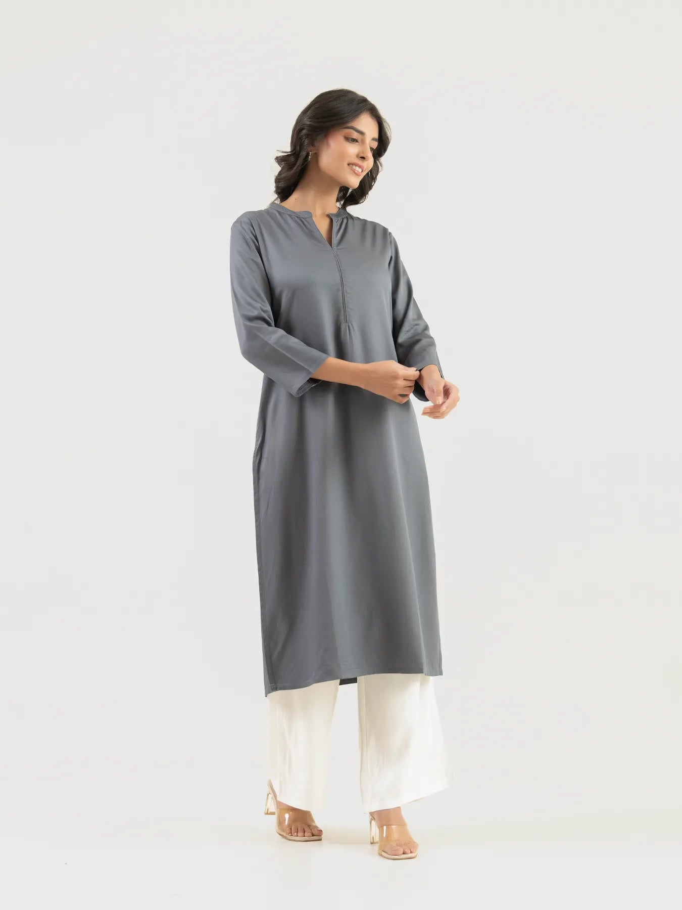 Women Grey Flowy Straight Long Kurta