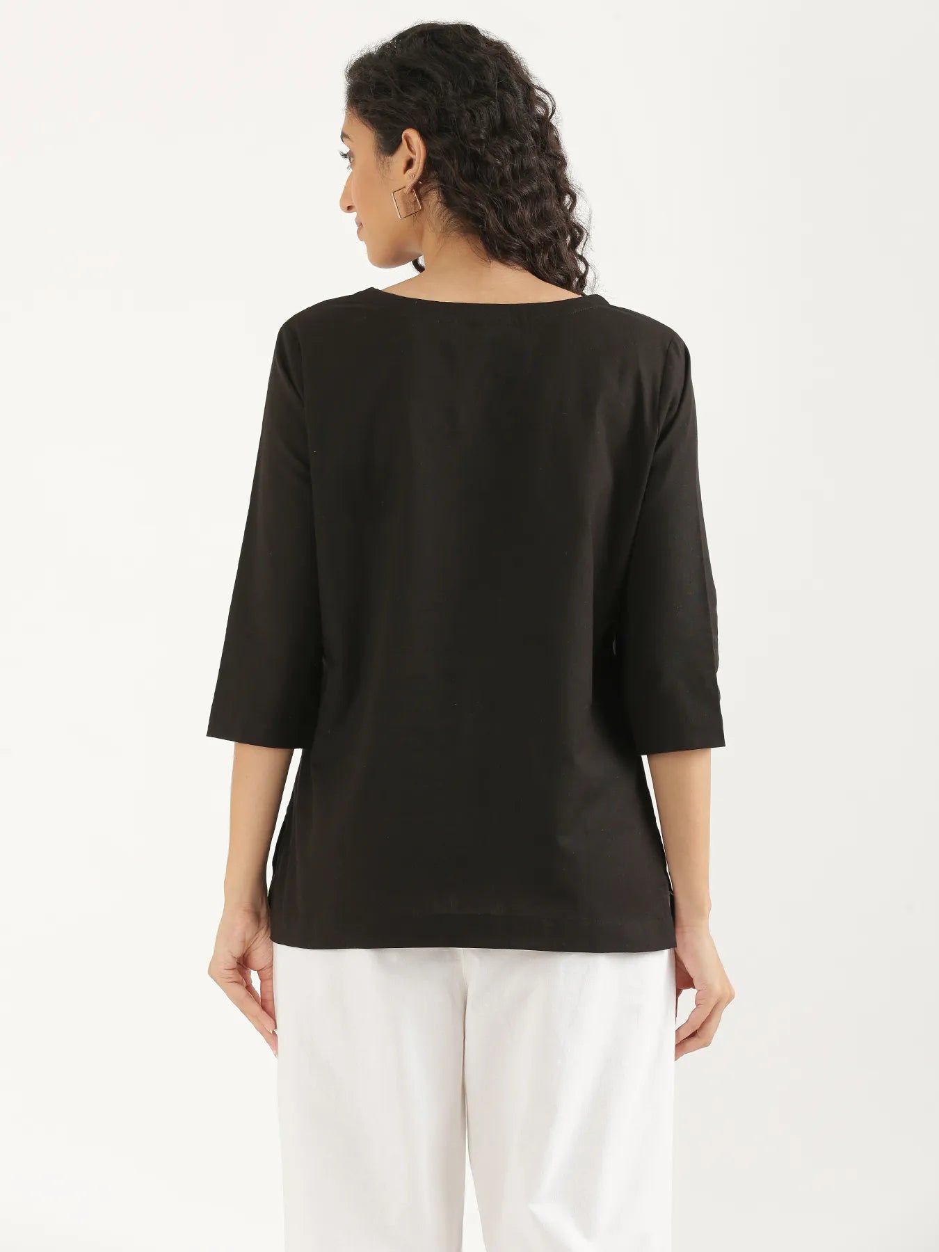 Women Black Airy Linen Split Neck Short Kurta