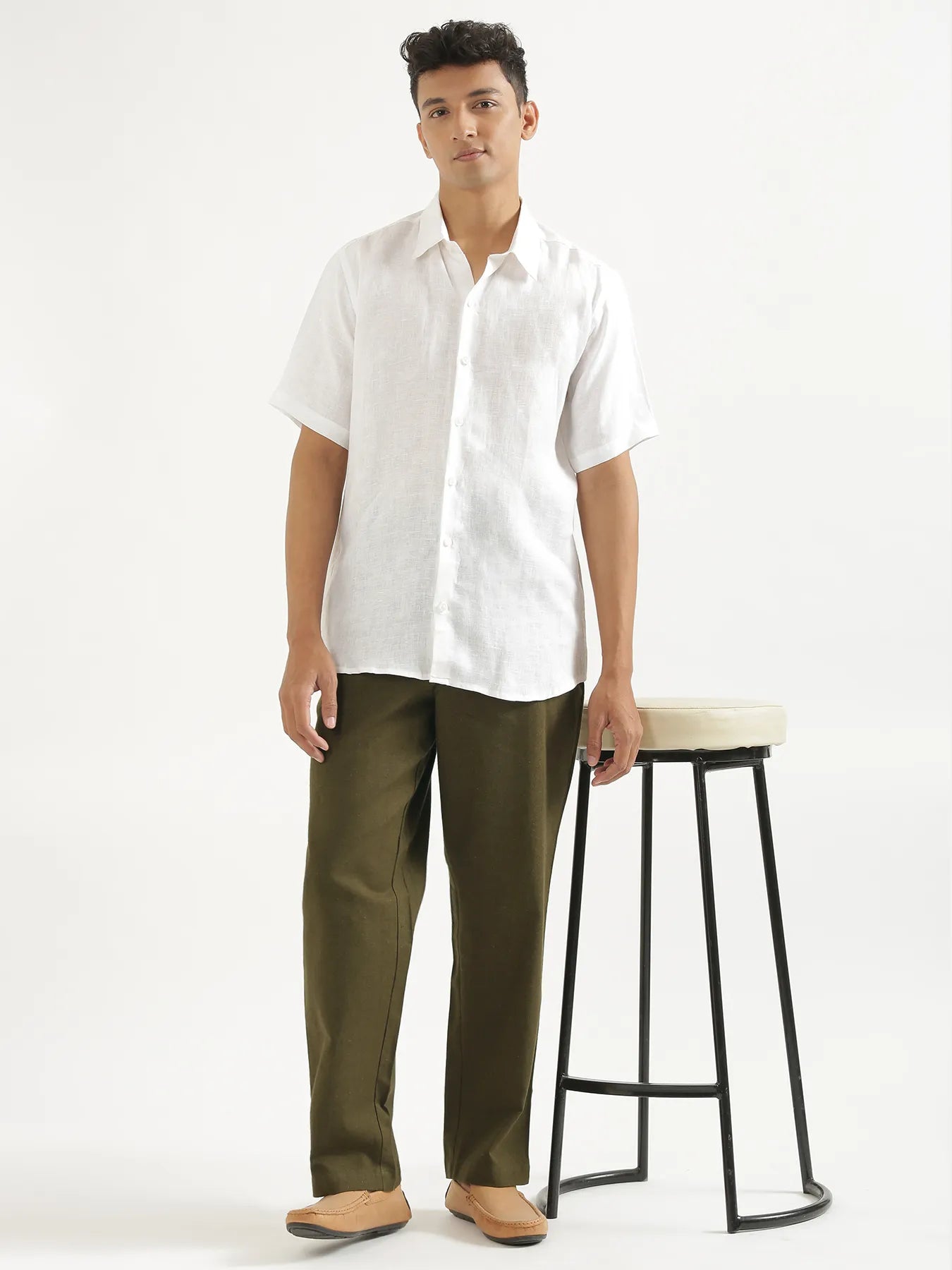 Men Olive Green Linen Blend Straight Pant