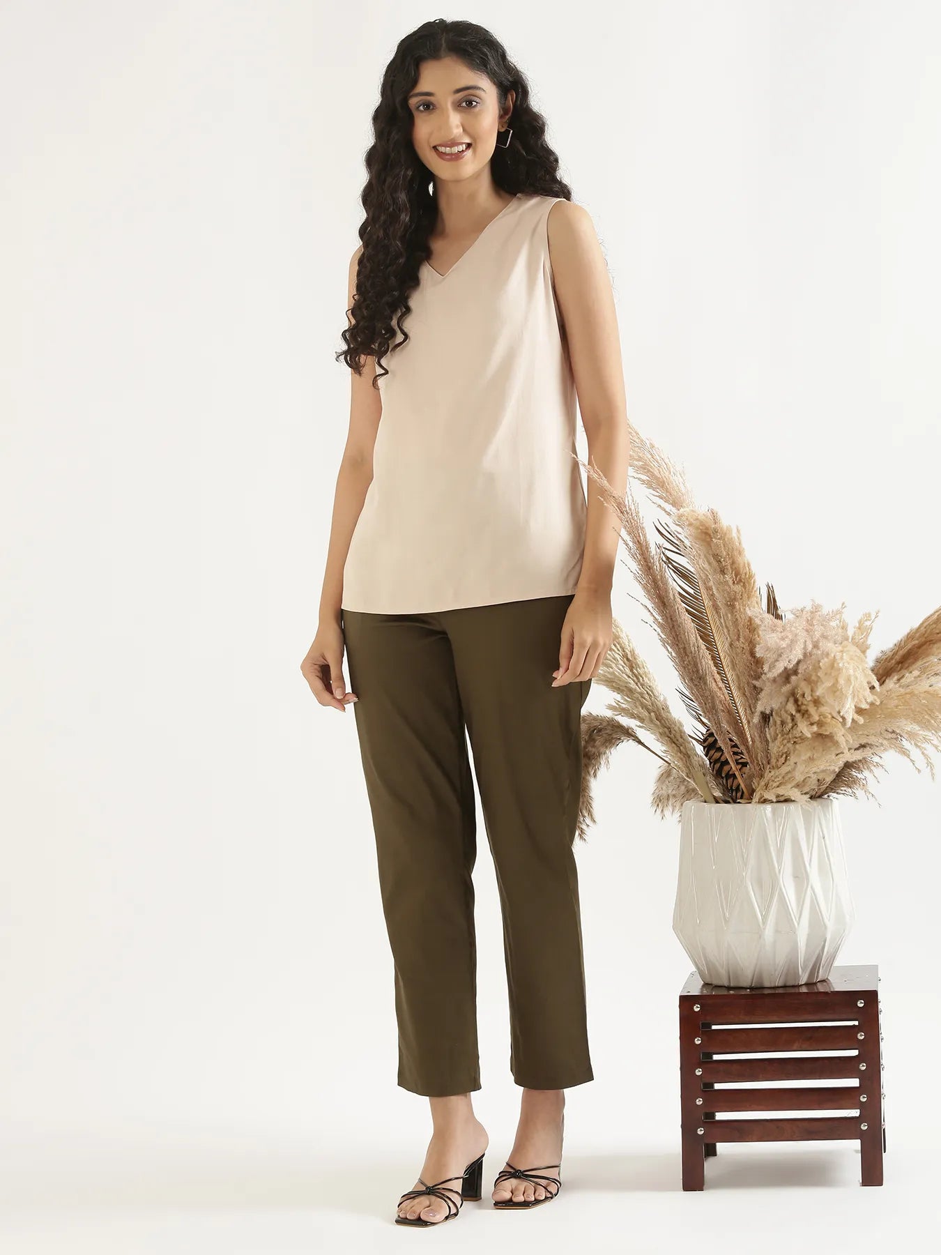 Women Plus Size Olive Green Straight Fit Formal Pants