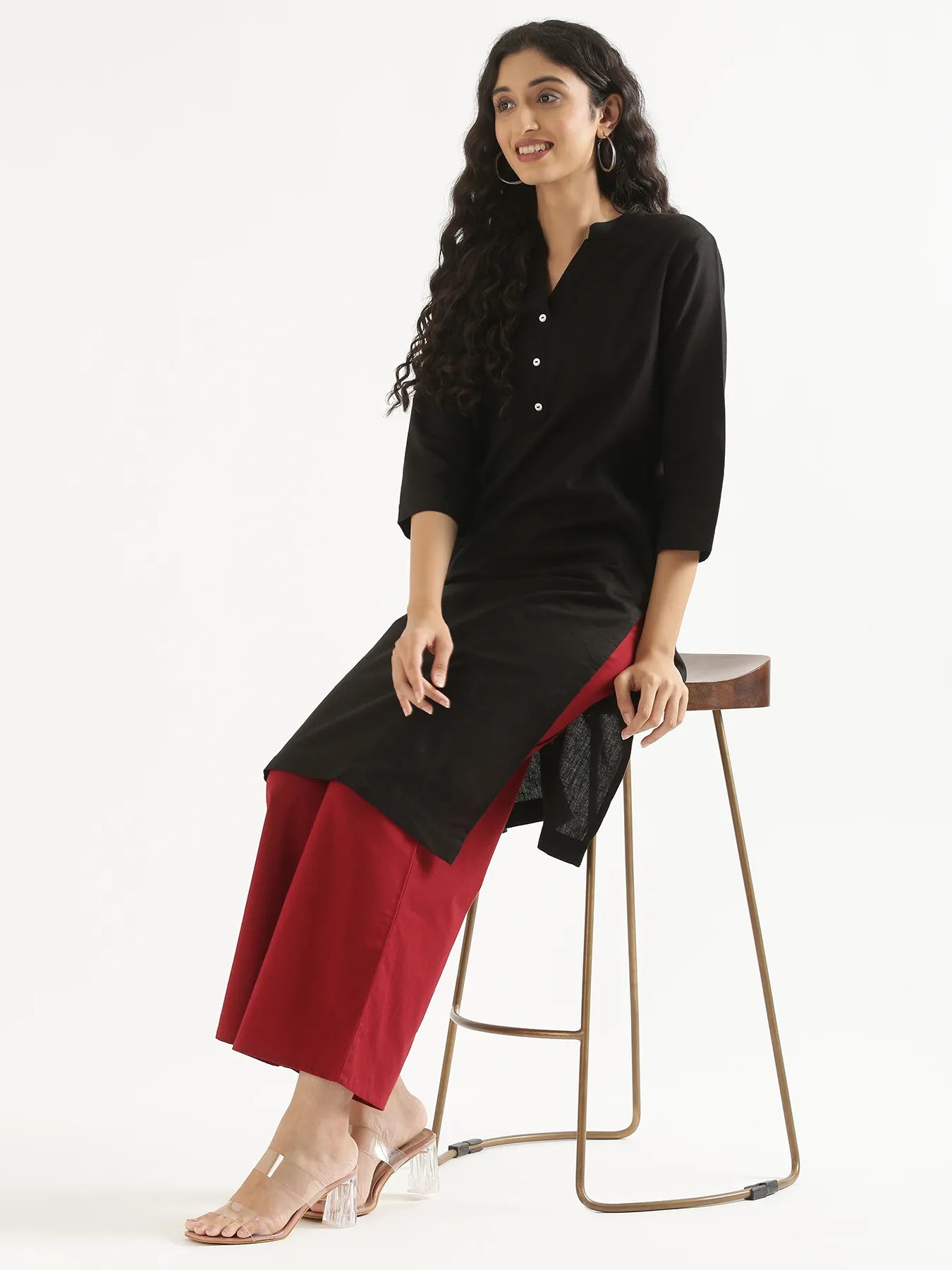 Women Black Airy Linen Long Kurta