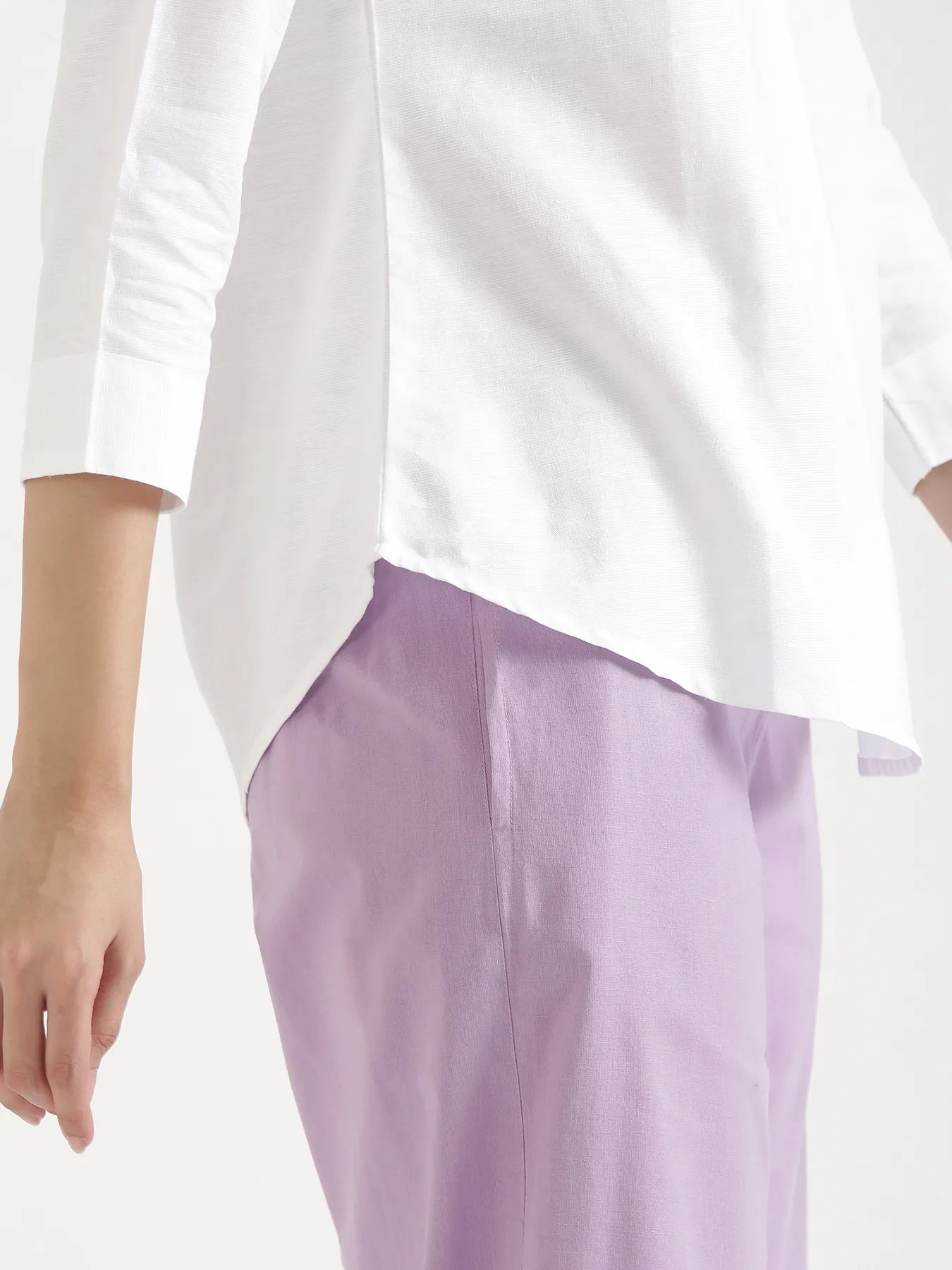 Women White Linen Blend Pleated Top