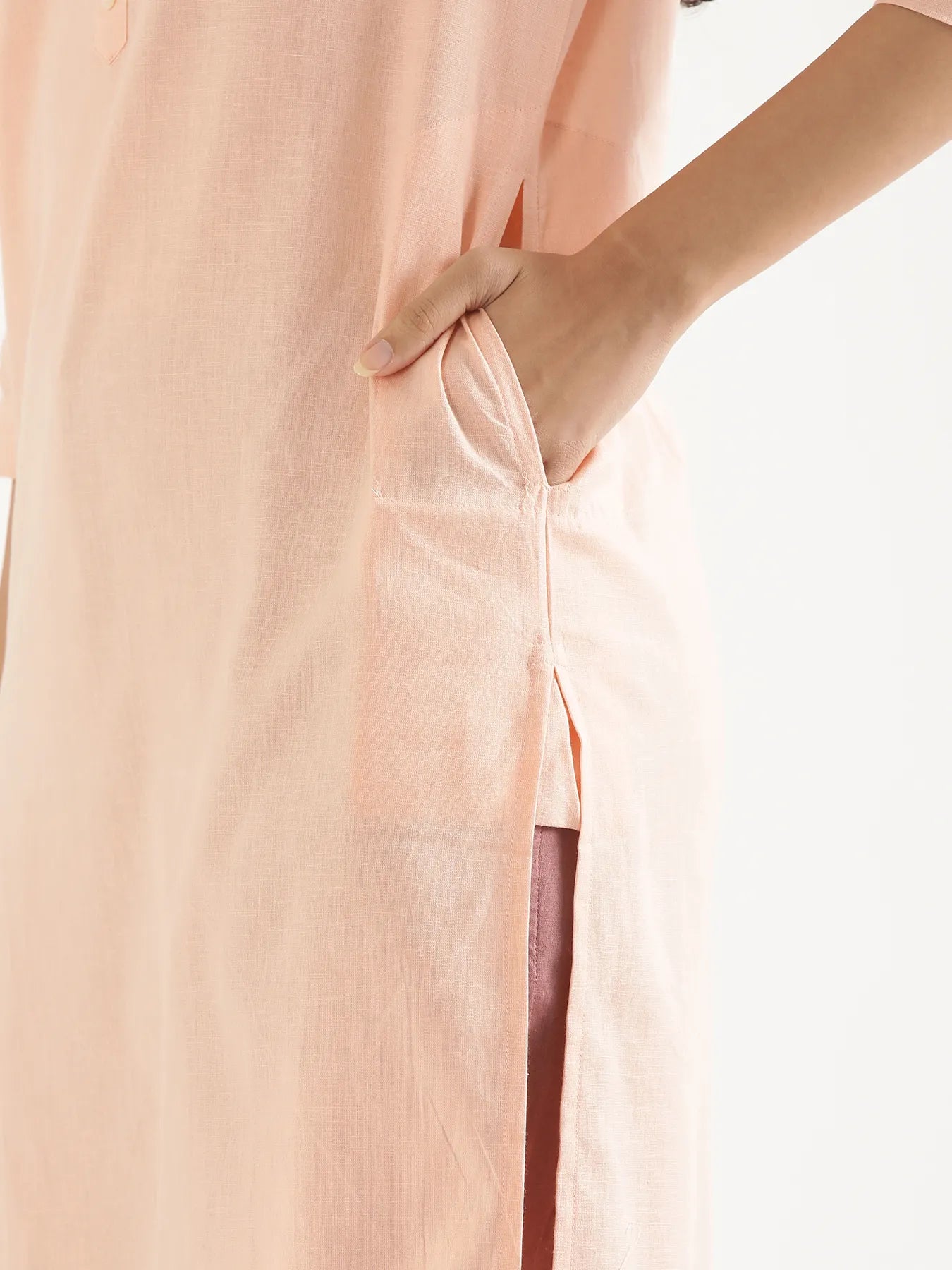 Women Salmon Pink Airy Linen Long Kurta