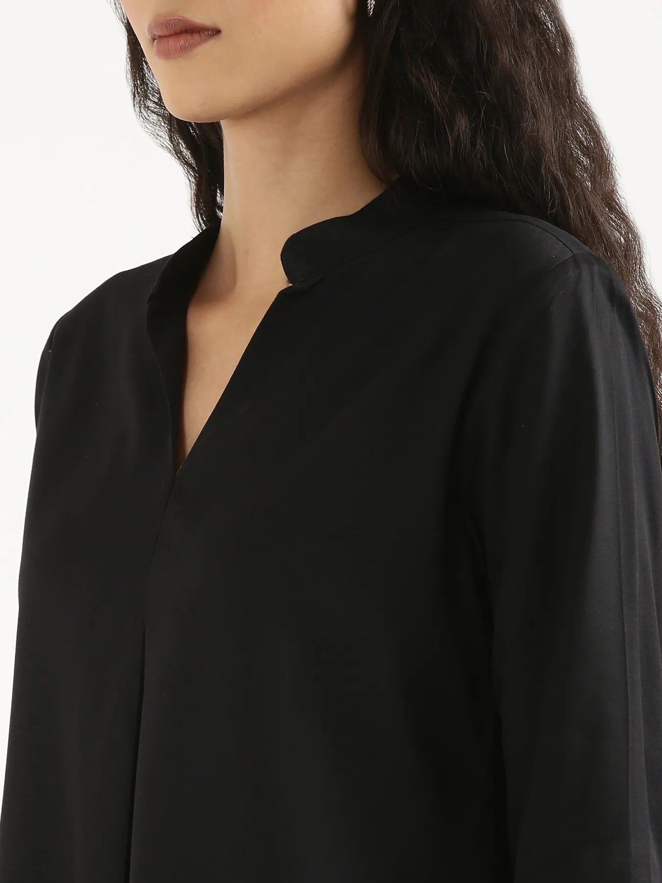 Women Black Viscose Pleated Top
