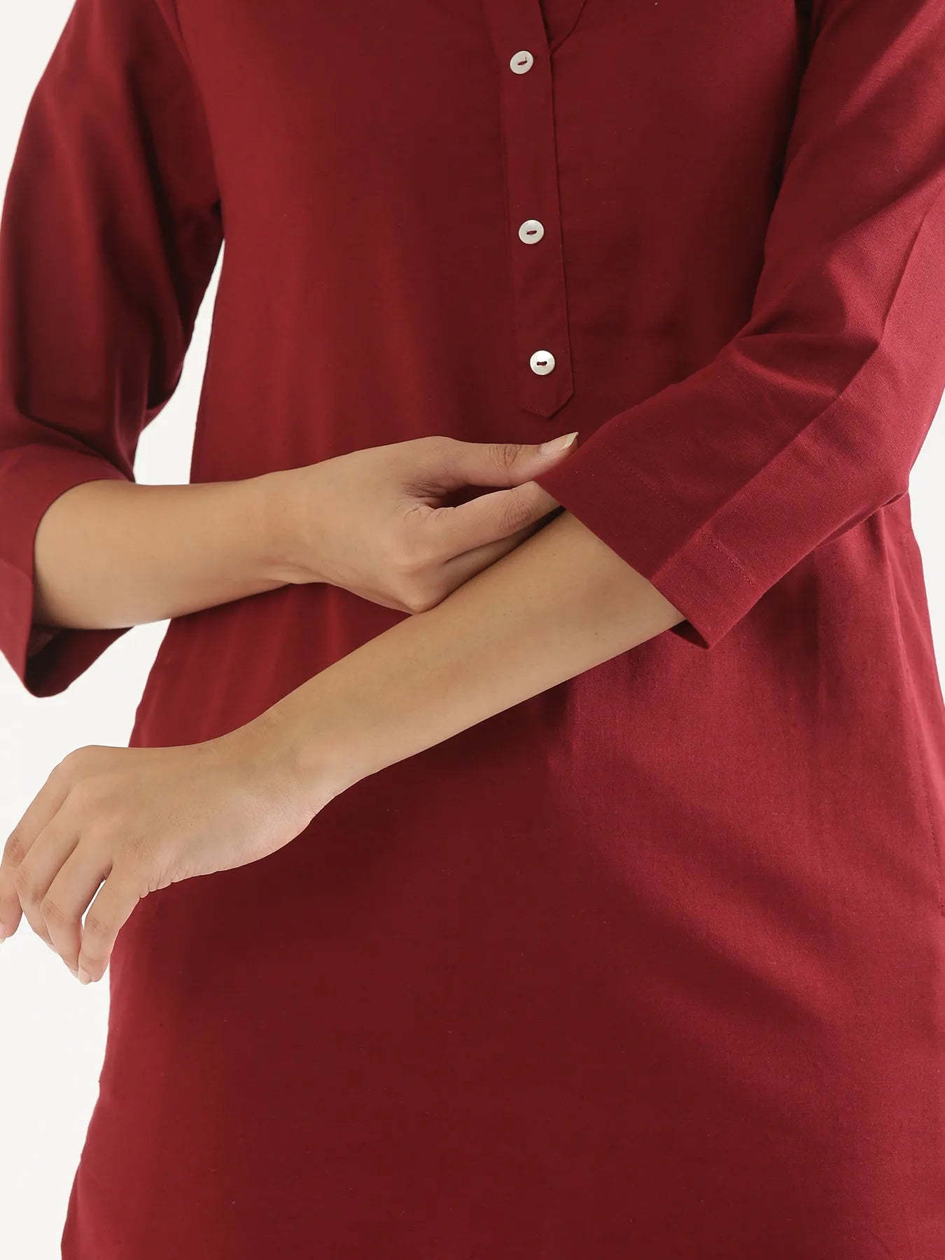 Women Maroon Airy Linen Long Kurta