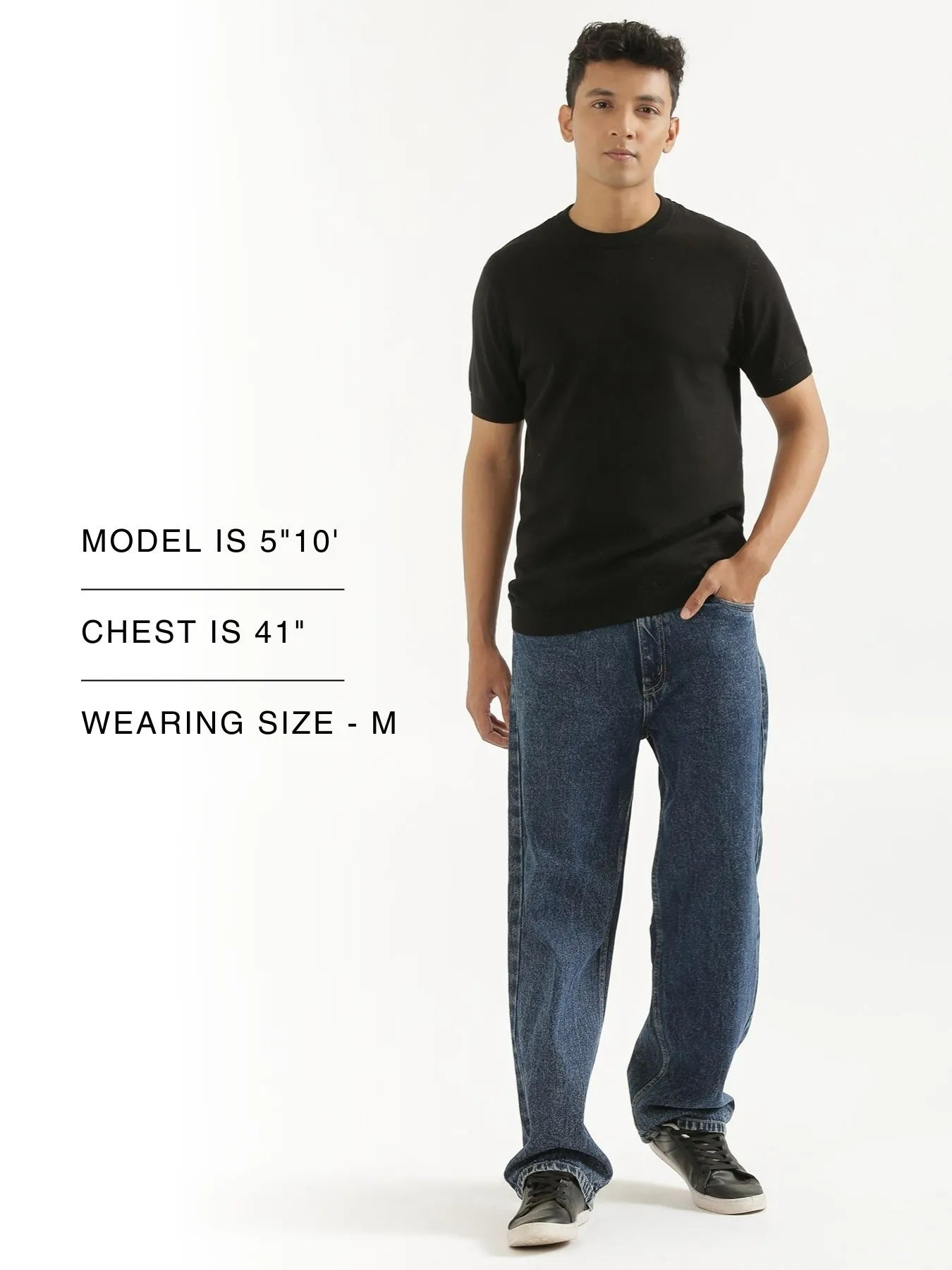 Men Black Flat Knit Round Neck T-shirt