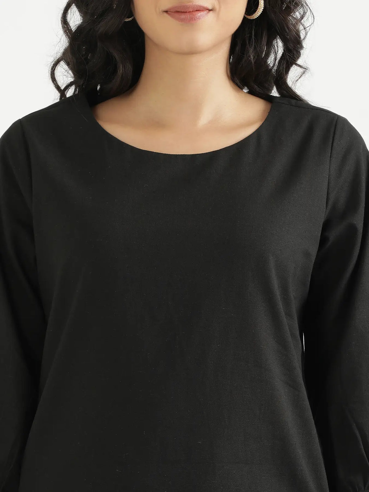 Women Black Airy Linen Puff Sleeve Long Kurta