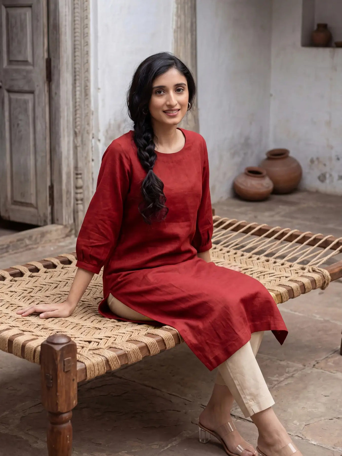 Women Maroon Airy Linen Puff Sleeve Long Kurta
