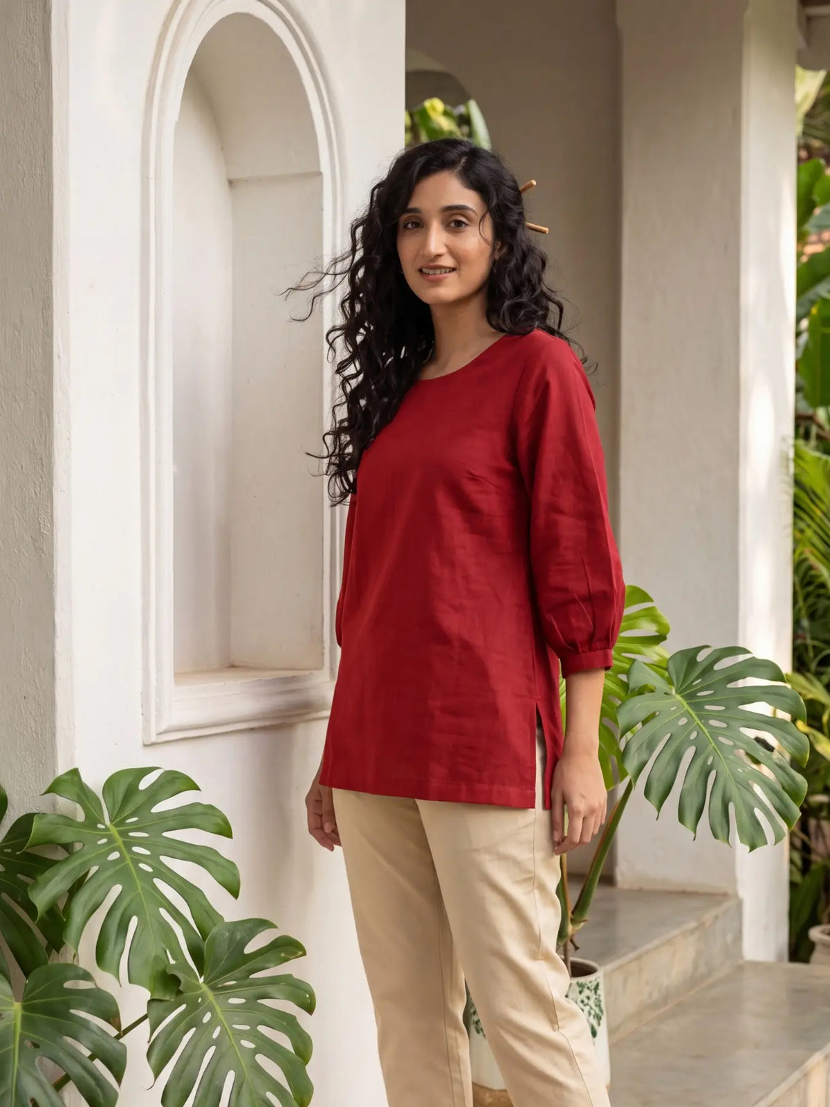 Women Maroon Airy Linen Puff Sleeve Short Kurta