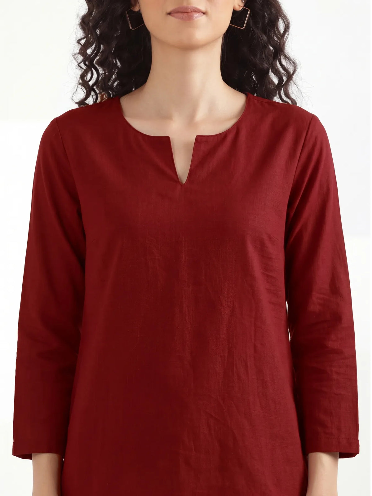 Women Maroon Airy Linen Split Neck Short Kurta