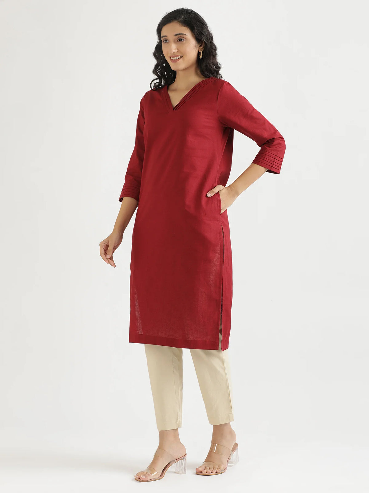 Women Maroon Airy Linen V-Neck Long Kurta