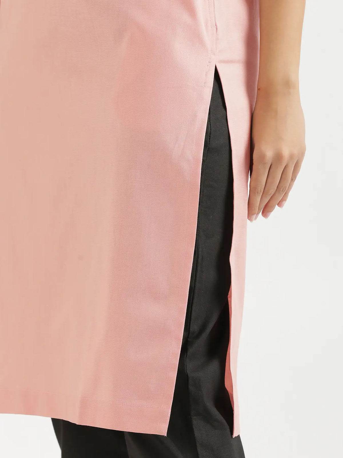 Women Salmon Pink Airy Linen V-Neck Long Kurta