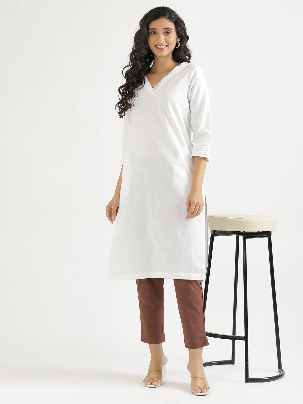 Women White Airy Linen V-Neck Long Kurta