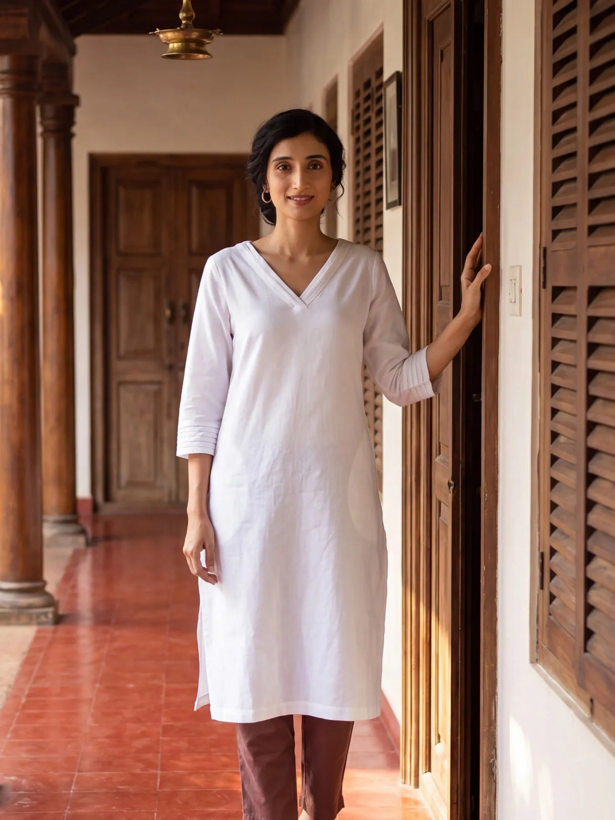 Women White Airy Linen V-Neck Long Kurta
