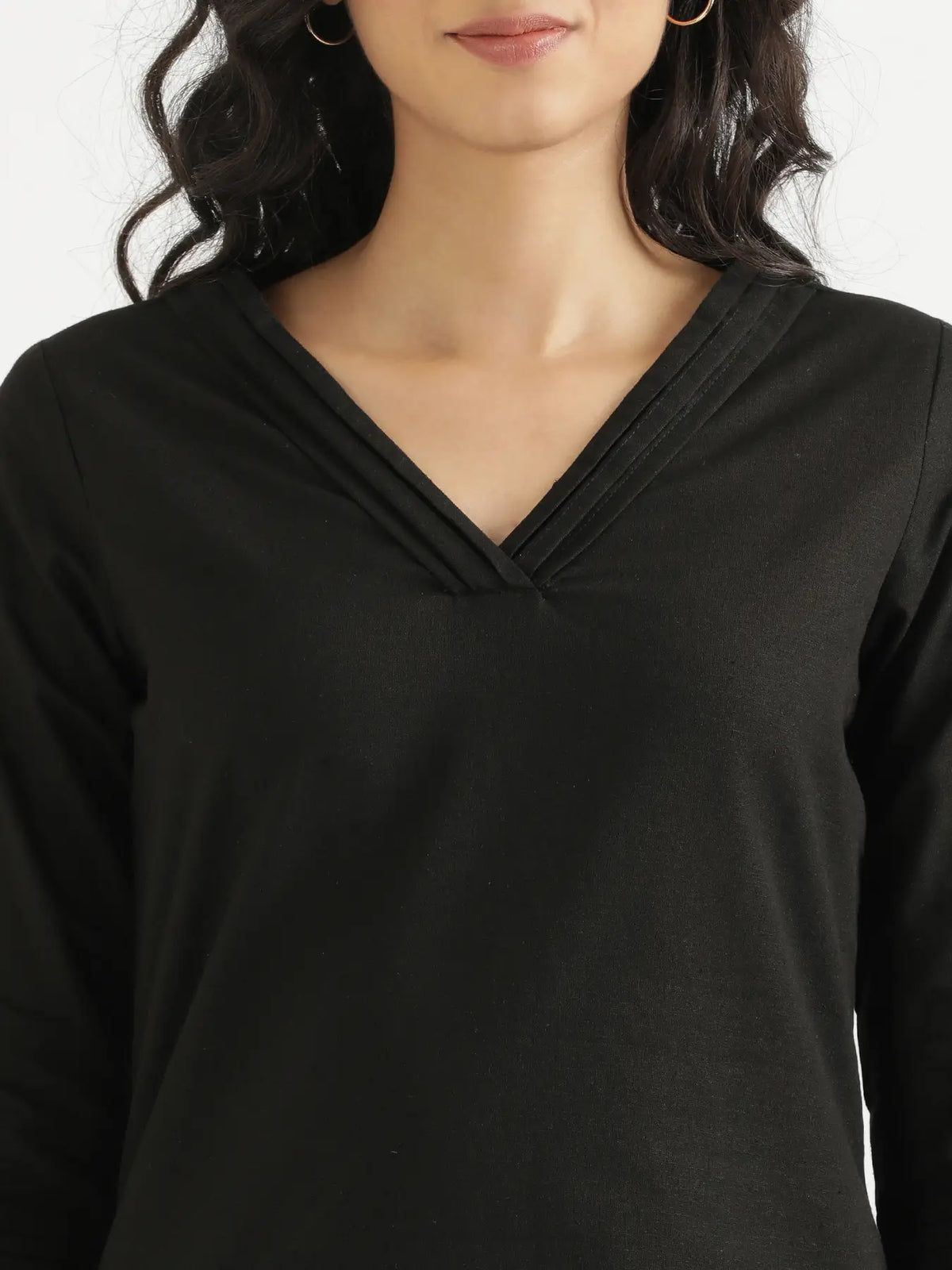 Women Black Airy Linen V-Neck Short Kurta