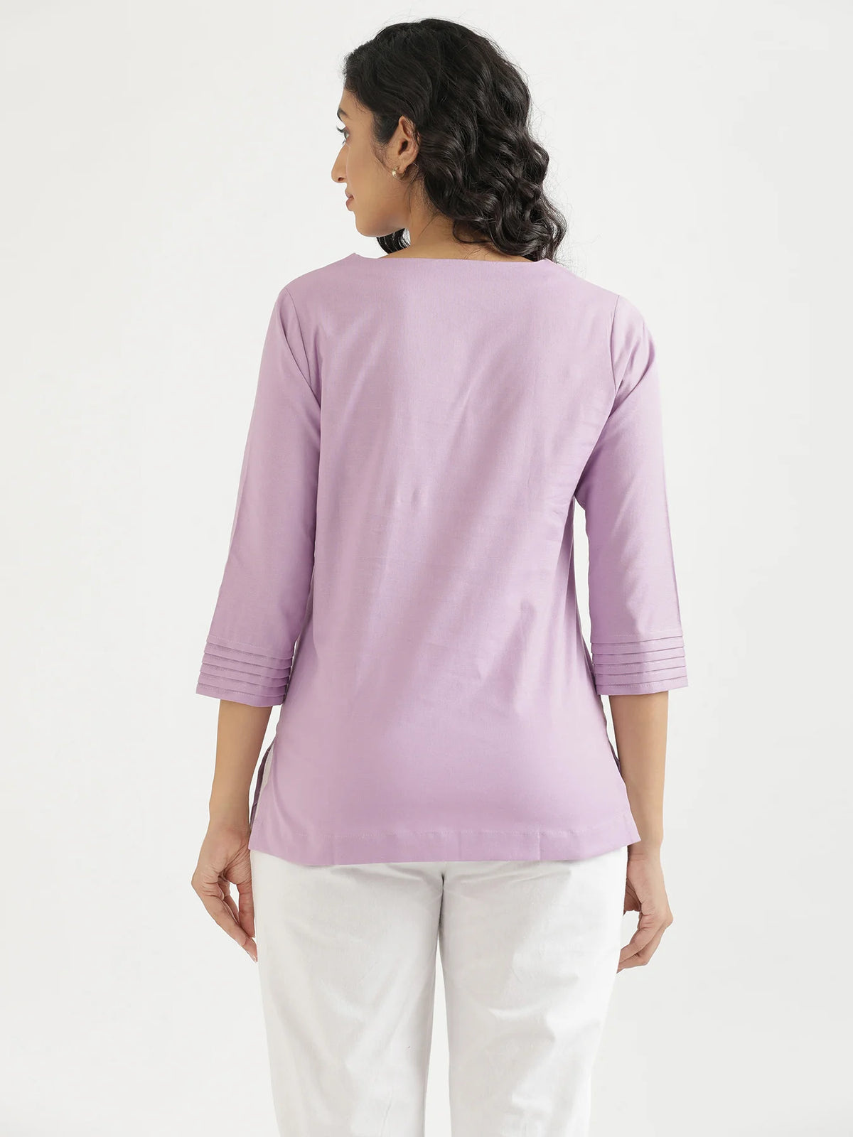Women Lilac Airy Linen V-Neck Short Kurta