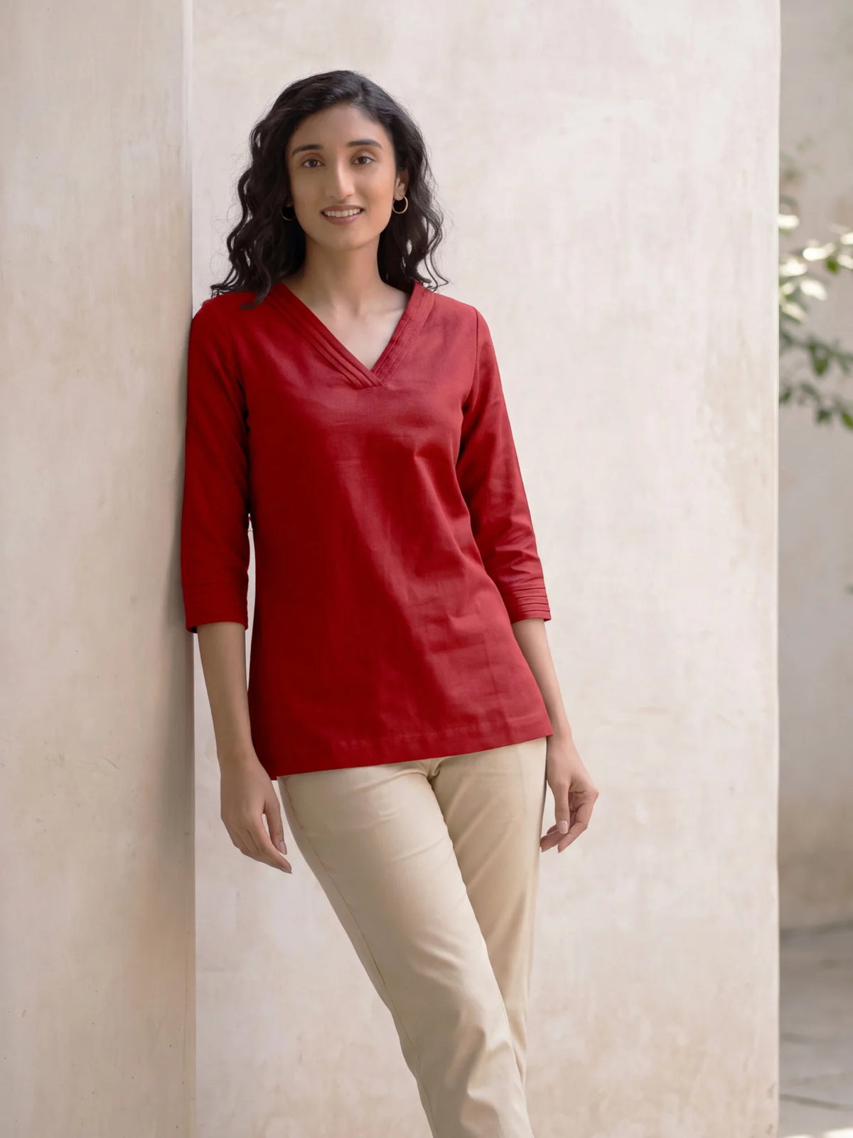 Women Maroon Airy Linen V-Neck Short Kurta