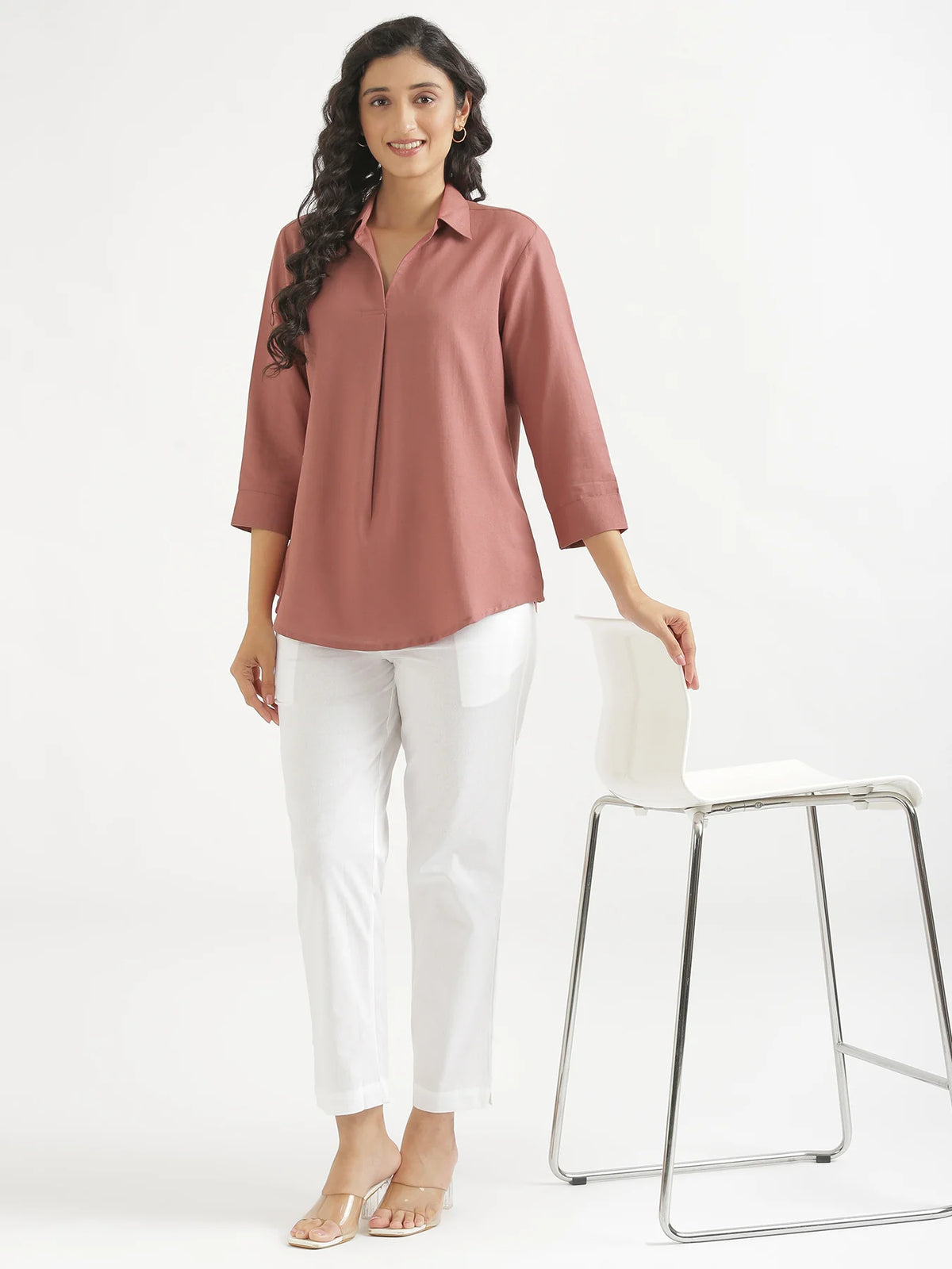 Women Rose Taupe Flowy Linen Pleated Kurta