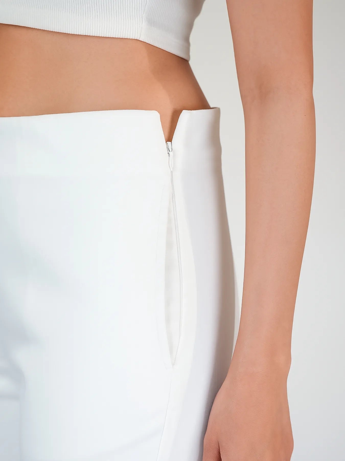 Women White Straight Fit Formal Pants