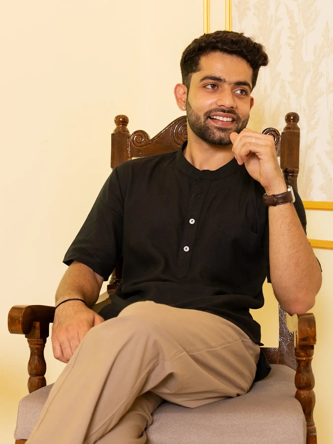 Men Flowy Linen Half Sleeve Black Kurta