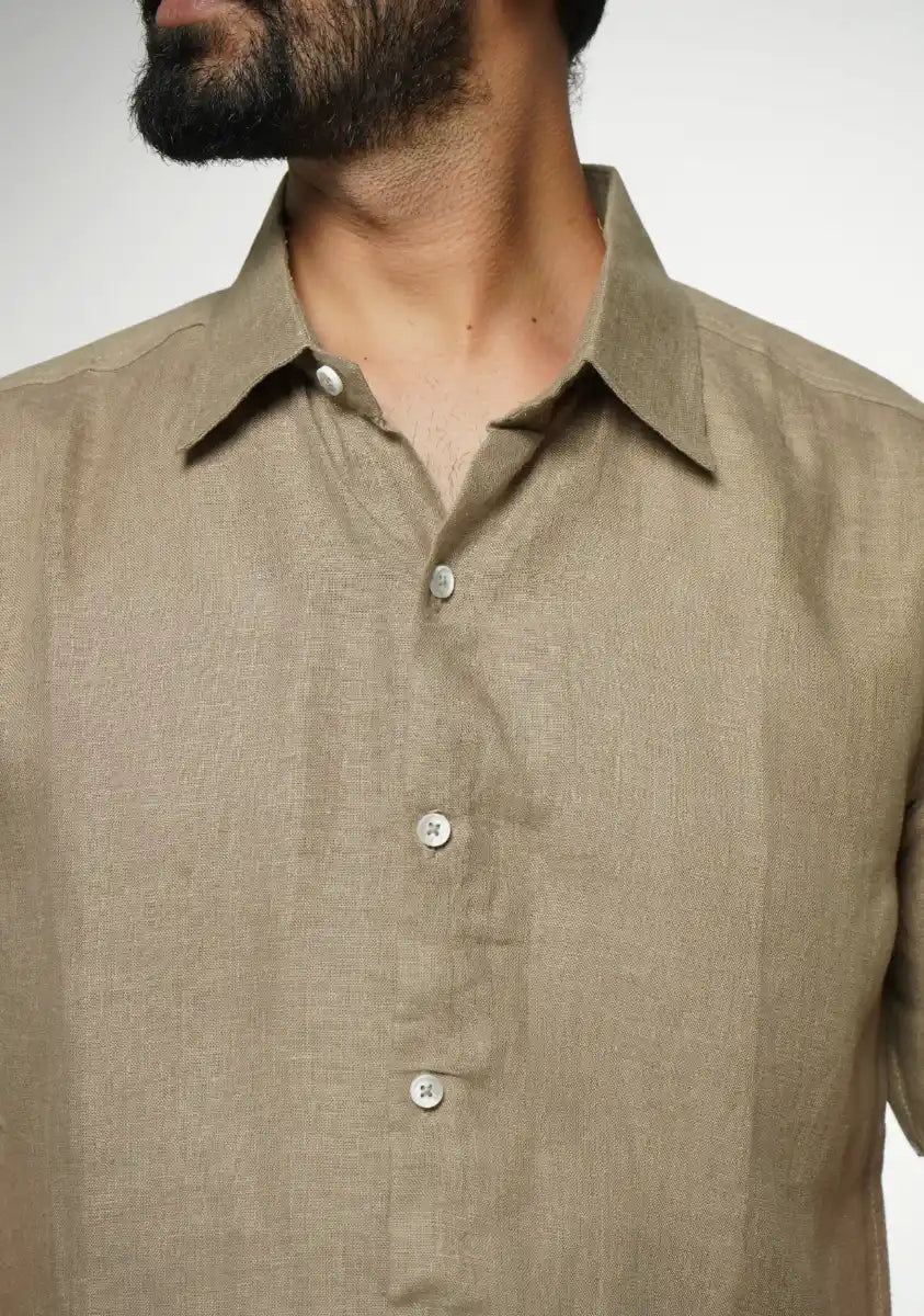 Men Khakhi Pure Linen Short Sleeve Shirt