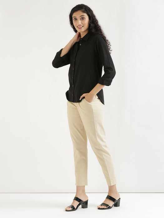 Women Black & Beige Cotton Pant