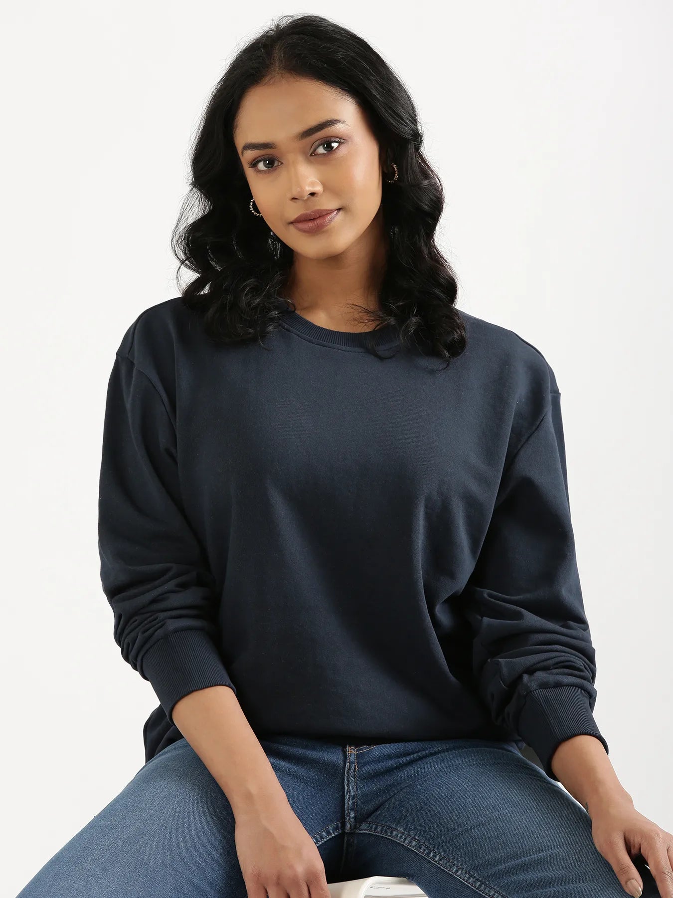 Unisex Navy Blue Round Neck Sweatshirt
