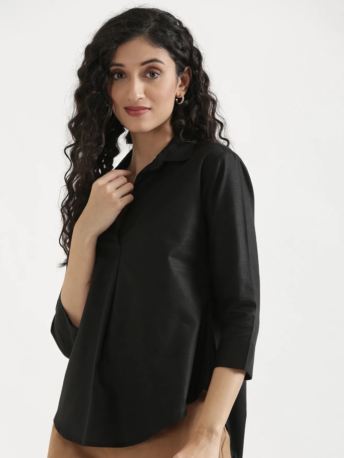 Women Black Linen Blend Pleated Top