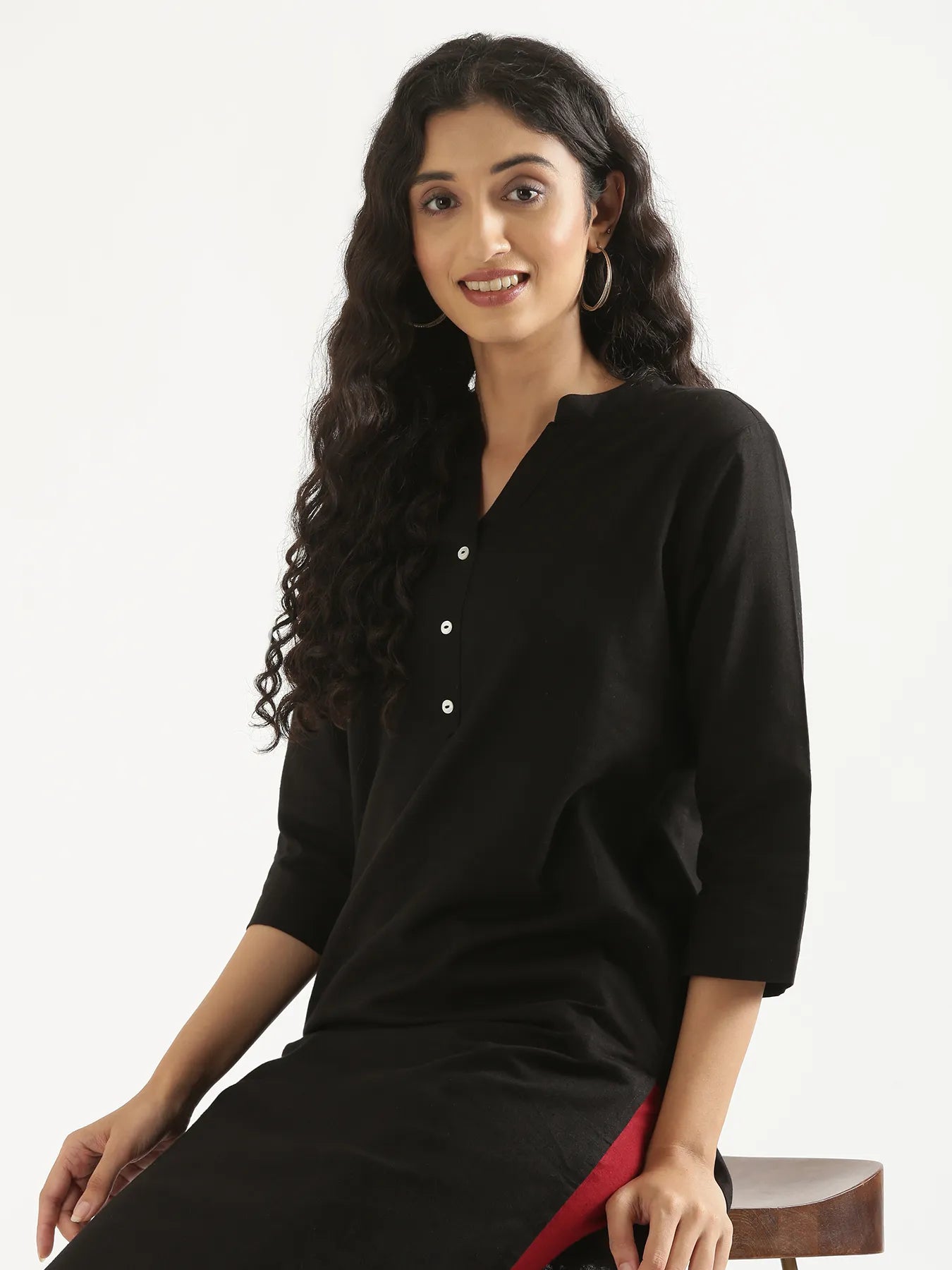 Women Black Airy Linen Long Kurta