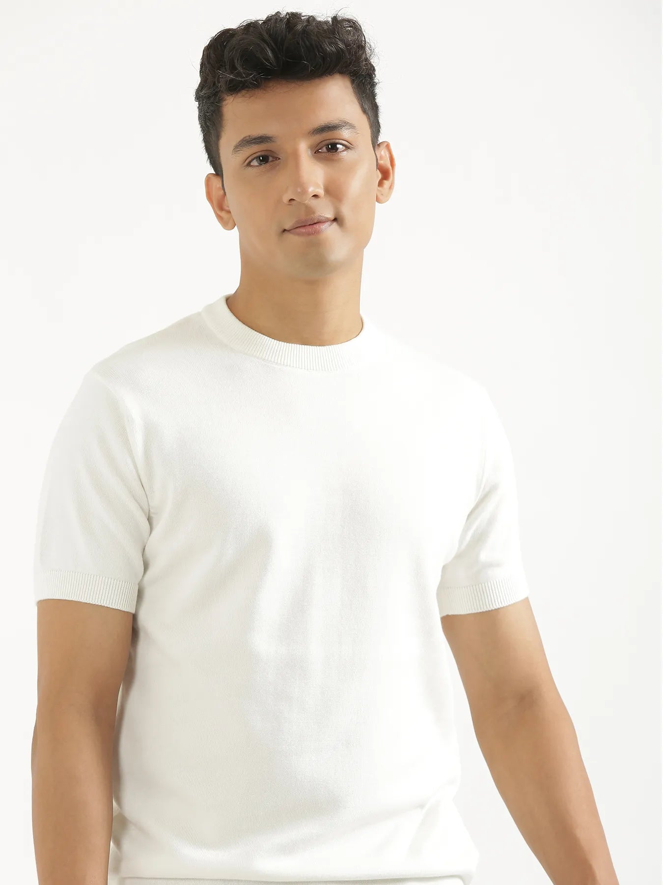 Men Off White Flat Knit Round Neck T-shirt