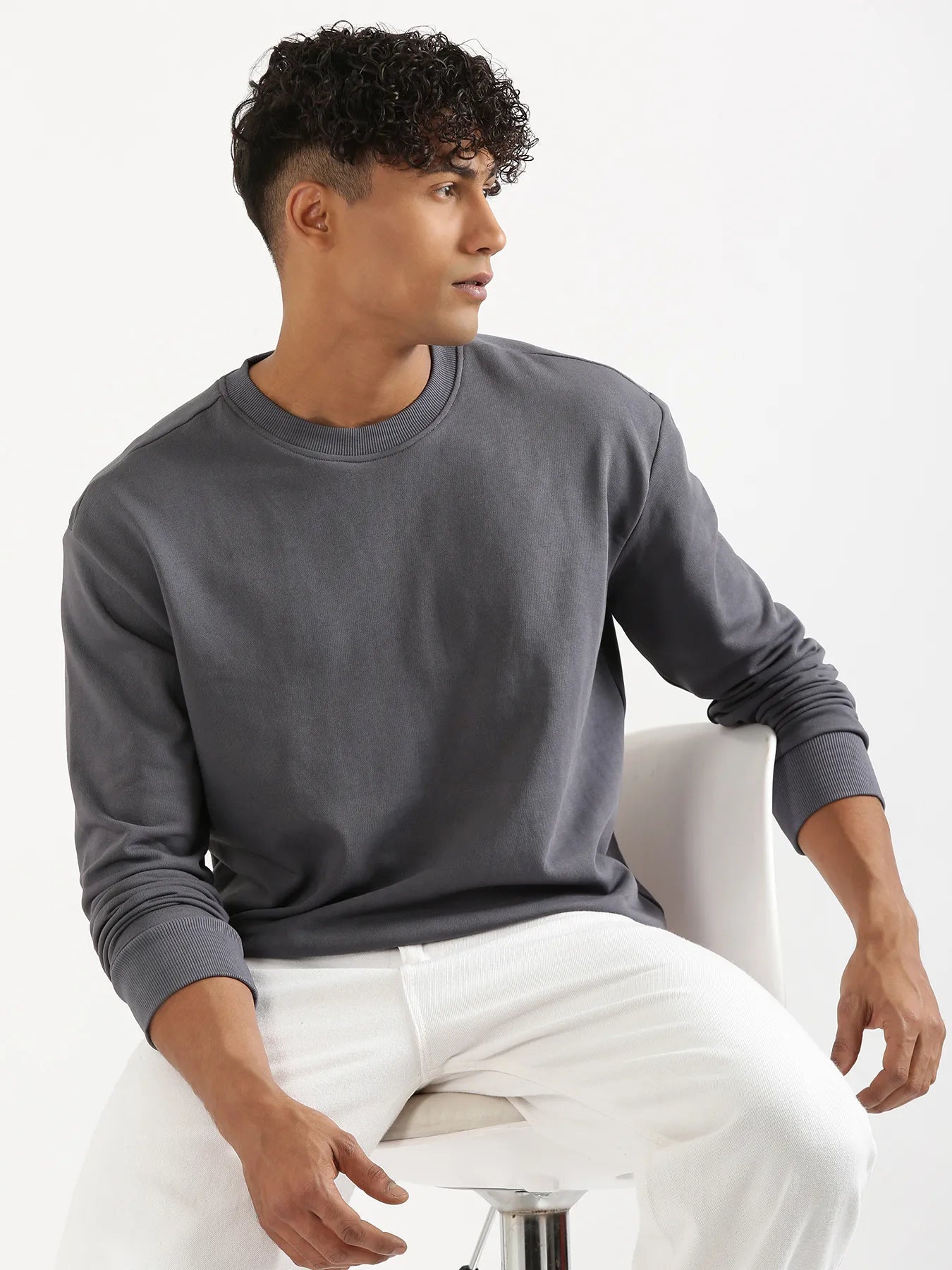 Unisex Grey Round Neck Sweatshirt