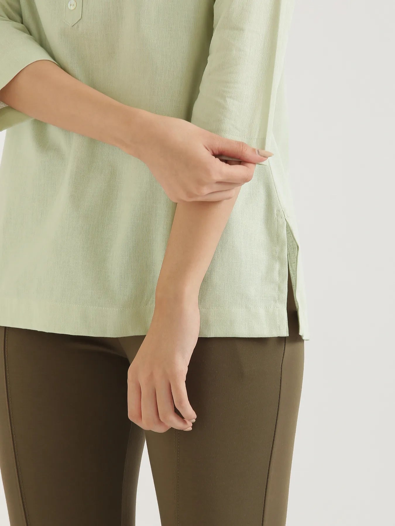 Women Mint Green Airy Linen Short Kurta