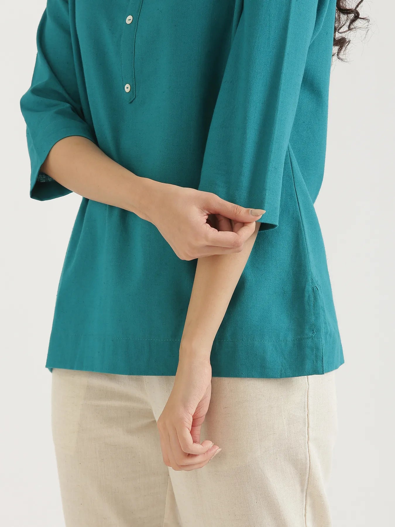 Women Teal Airy Linen Short Kurta